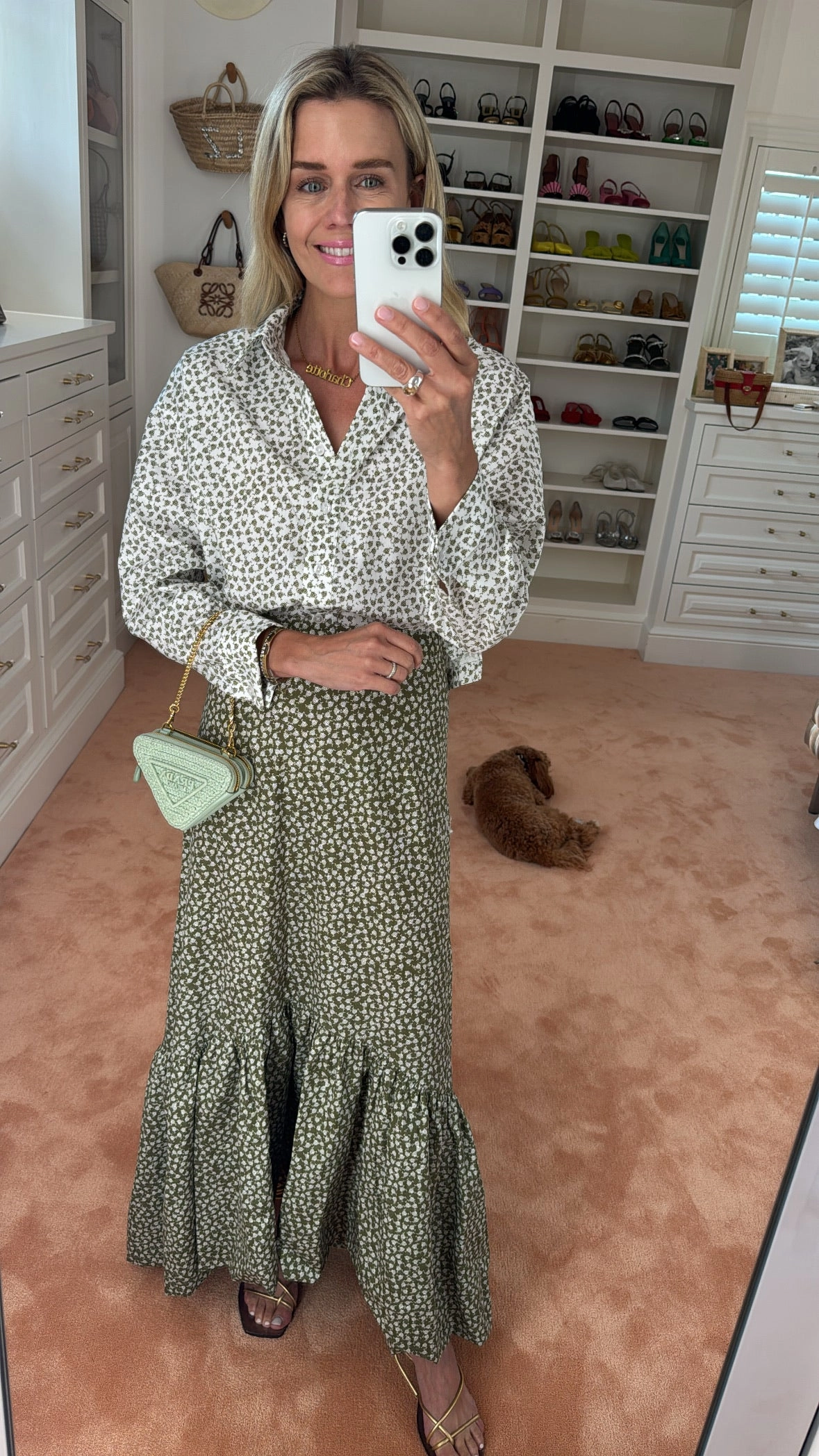 SmoothZipper MASON'S DAUGHTER | the Cropped Boyfriend Shirt, Olive Green & Ivory Printed Poplin