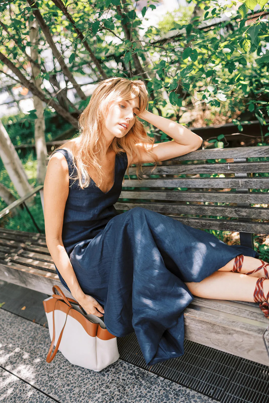 MASON'S DAUGHTER | Nicole Dress, Navy Linen Body Flow