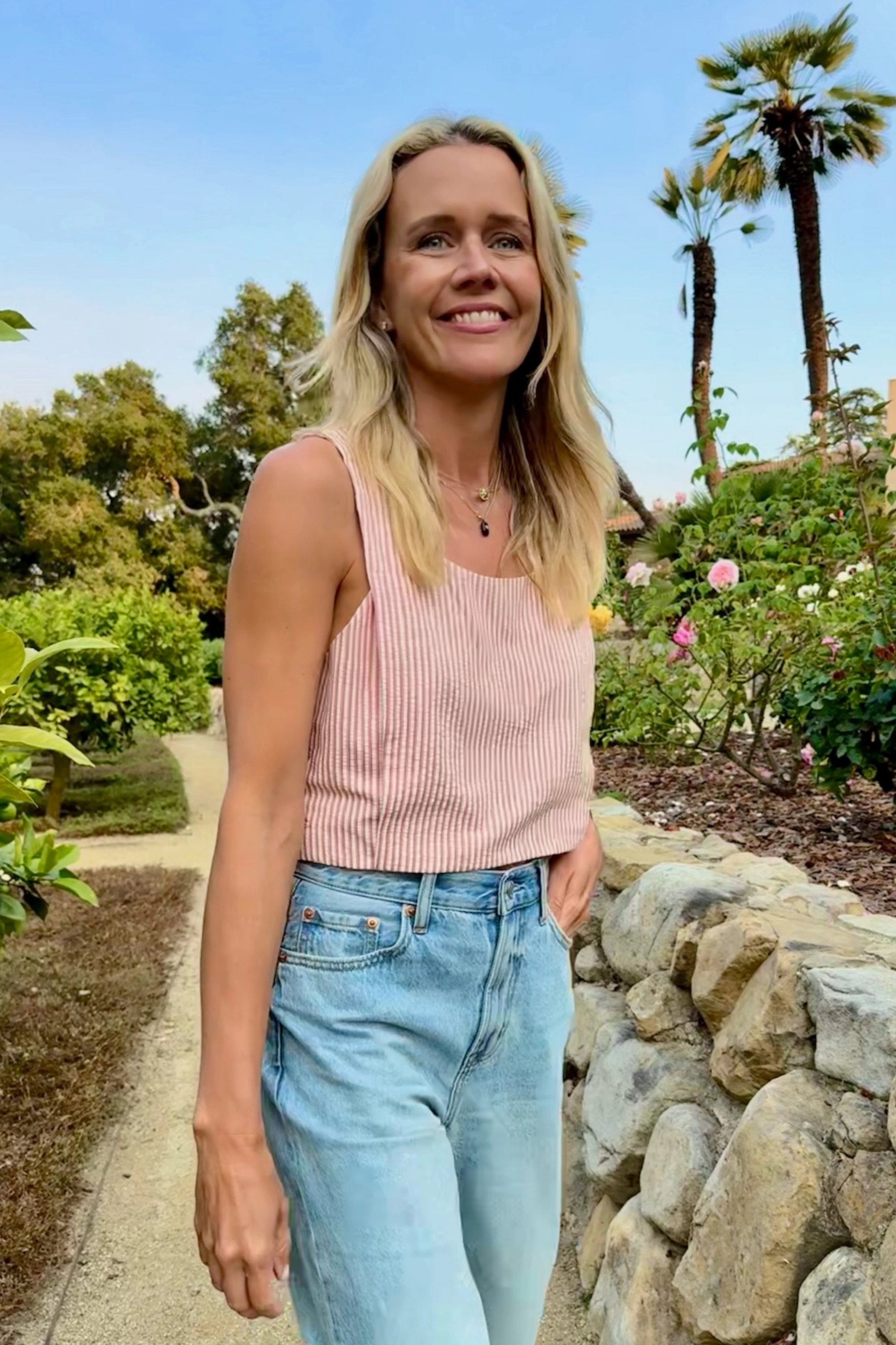 Slim Fit Design Stretchable Blend MASONS DAUGHTER | Sophia Top, Nantucket Red & Ivory Seersucker