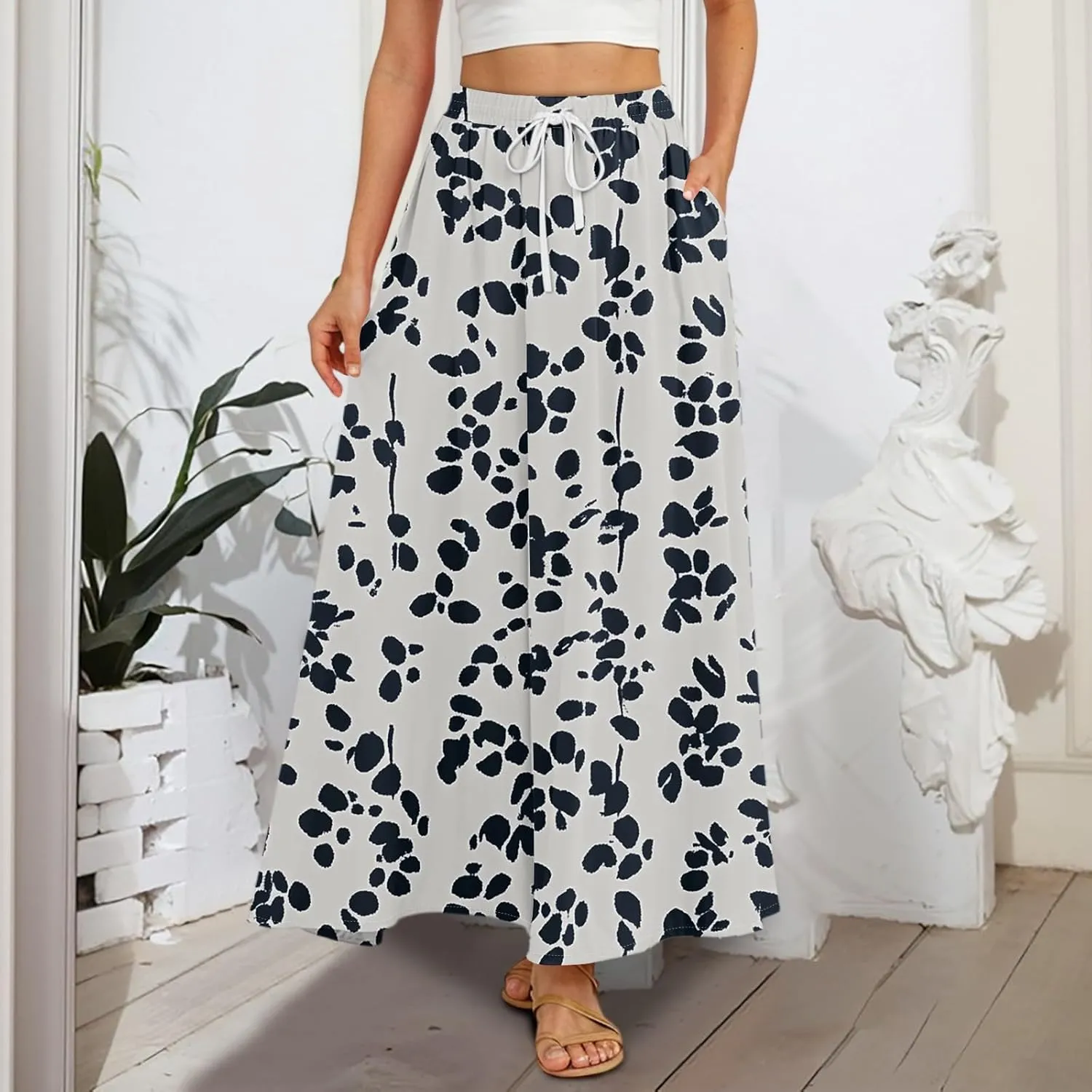 Maxi Floral Flare Skirts for Women 2025 Boho High Elastic Waist A Line Skirt Long Flowy Smocked Skort with Pockets