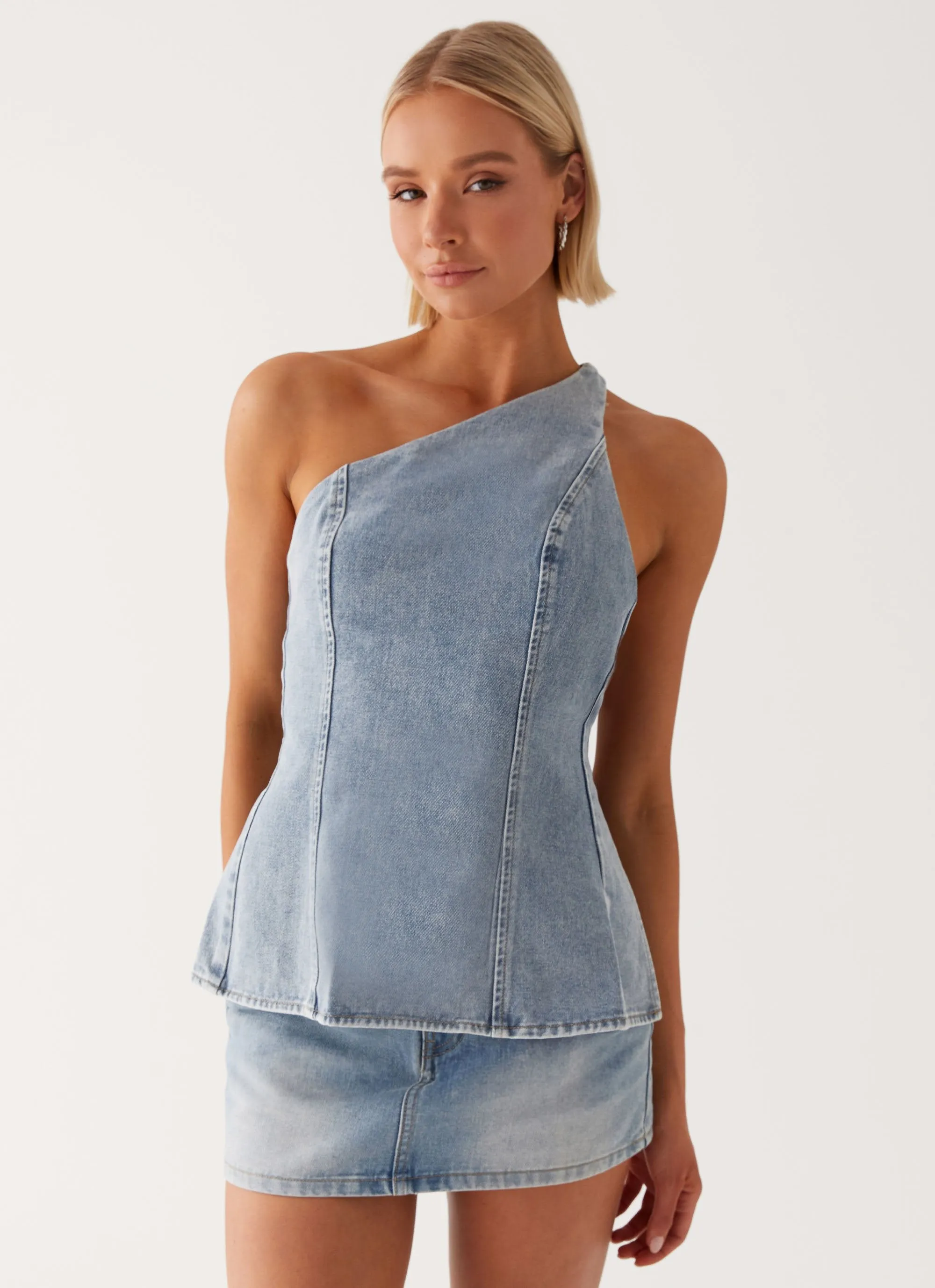 Tapered Cut Maysa Low Rise Mini Skirt - Blue