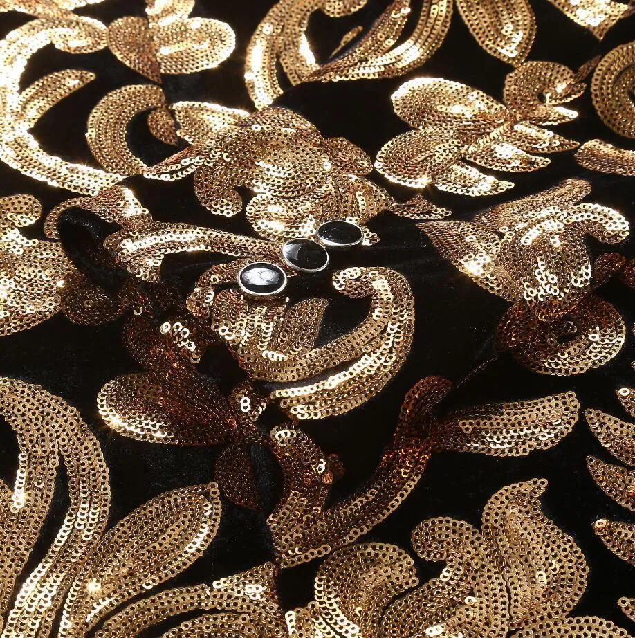 Men's Autumn Velvet Lapel Blazer Decorated With Golden Sequins