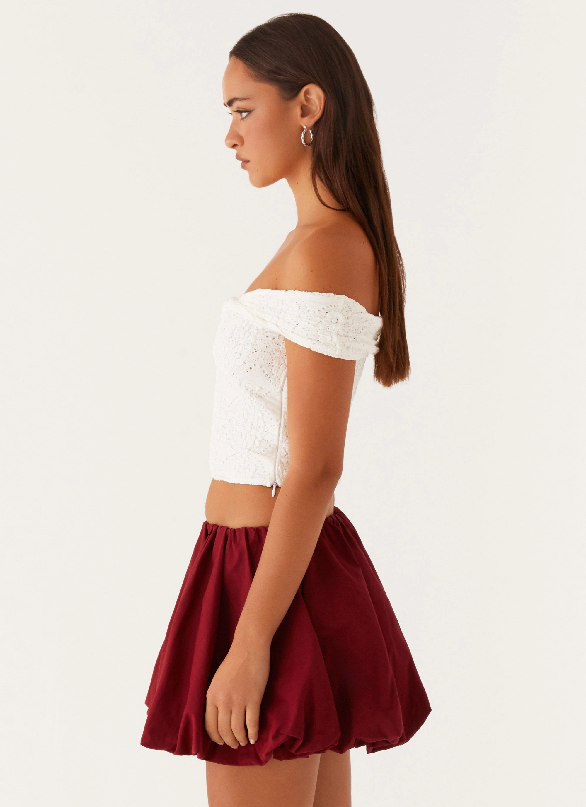 Meryll Twist Top - White Non Restrictive Collar