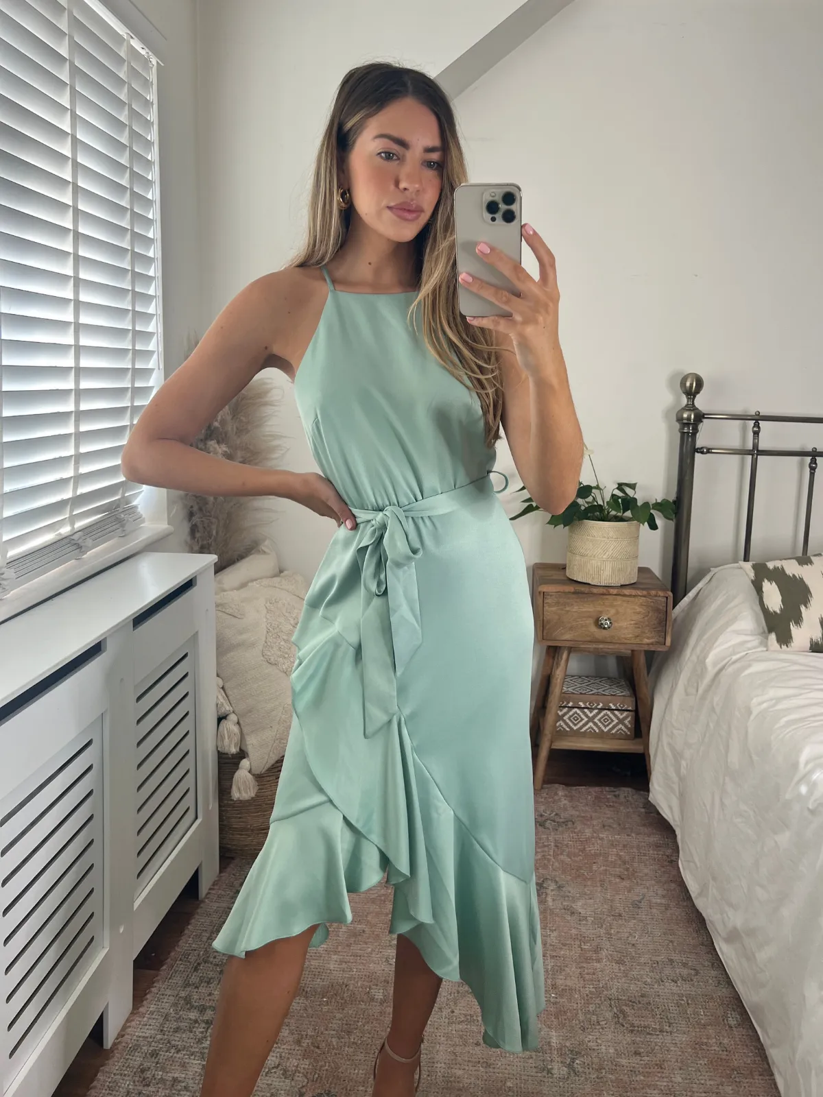 City Layers Leg-Lengthening Ariana Halter Frill Dress / Sage