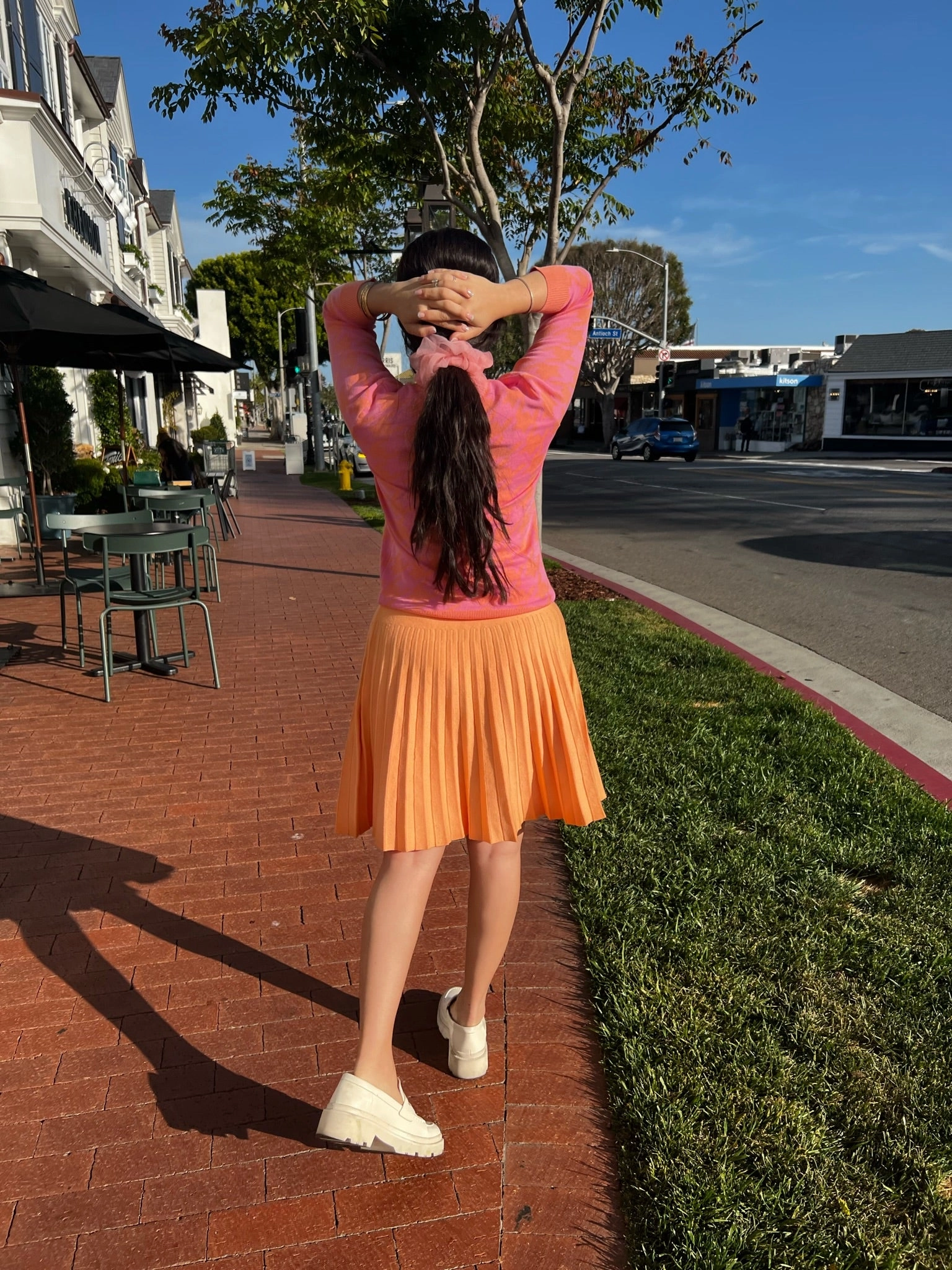 MM  PLEATED - PASTEL ORANGE Core Fit Design