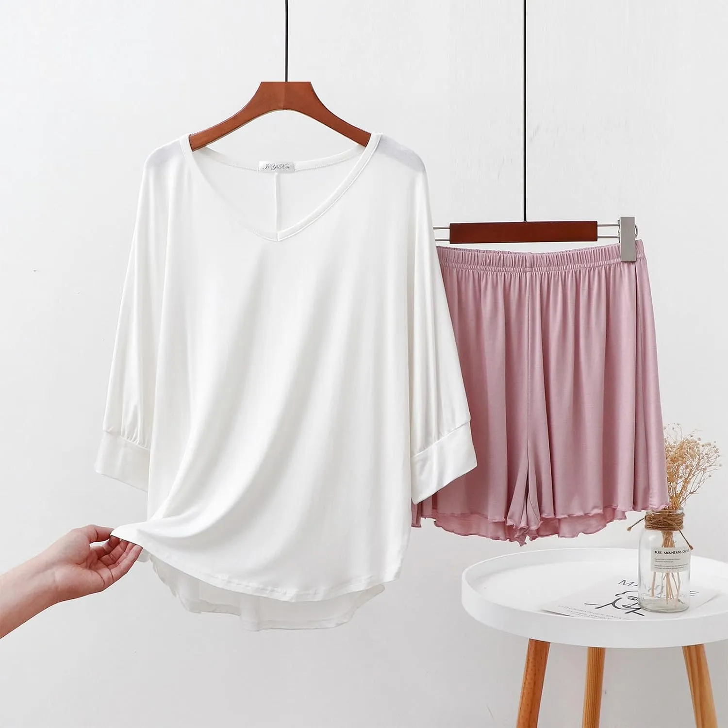Modal Lounge Sets for Women 3/4 Length Sleeve V Neck Summer Tops Elastic Waist Shorts Summer Outfits Cozy Pajama Sets