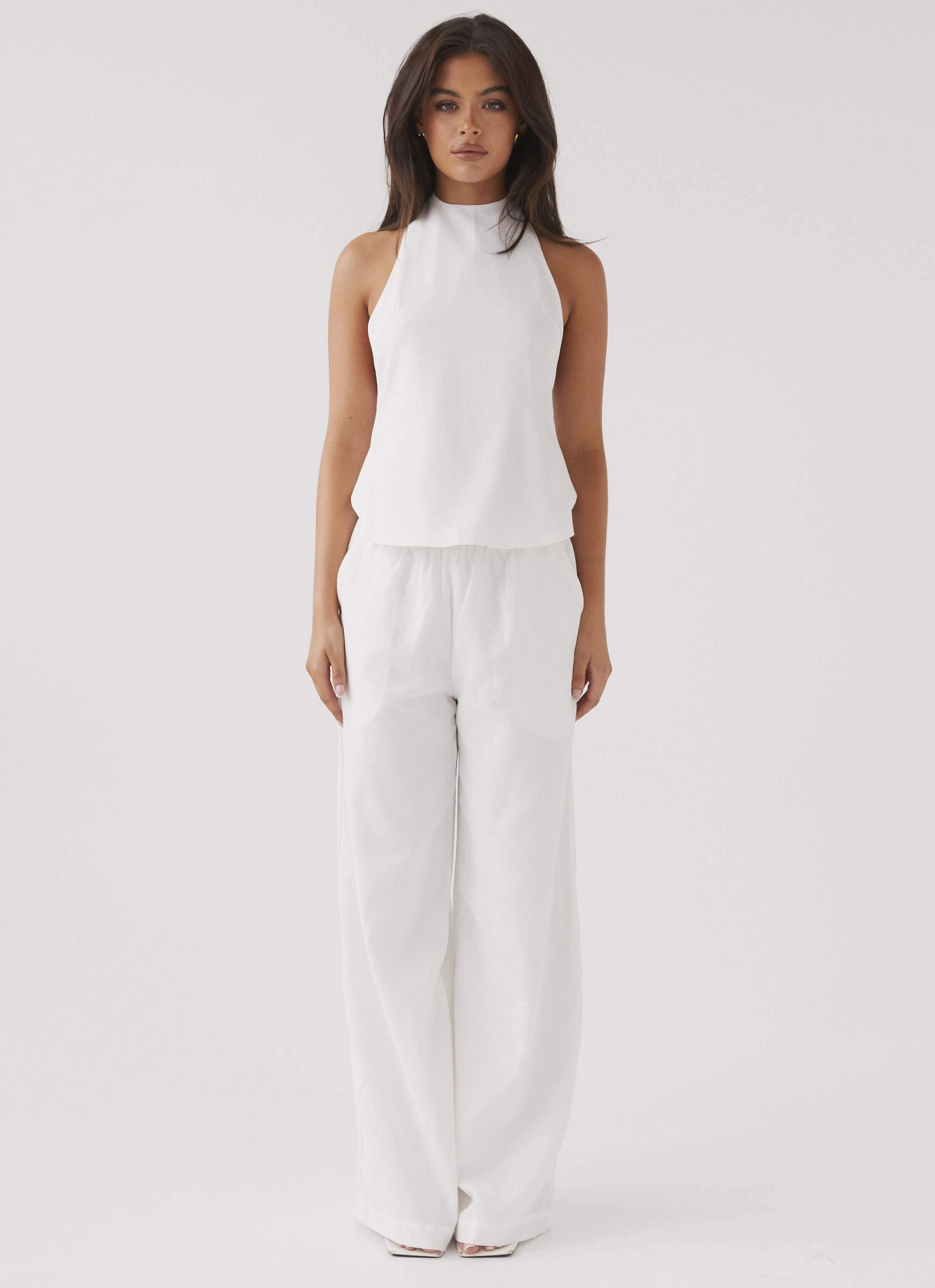 Heatwave Linen Apron Top - White NonRestrictiveCollar