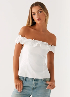 MoistureWicking Technology Gwyneth Top - White Gwyneth Top - White RelaxedFit Rolled Hem Finish