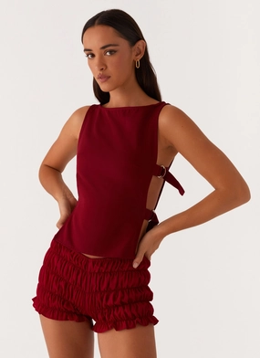 Multipanel Construction Cherish You Buckle Top - Maroon SweatGuard Lining Cherish You Buckle Top - Maroon