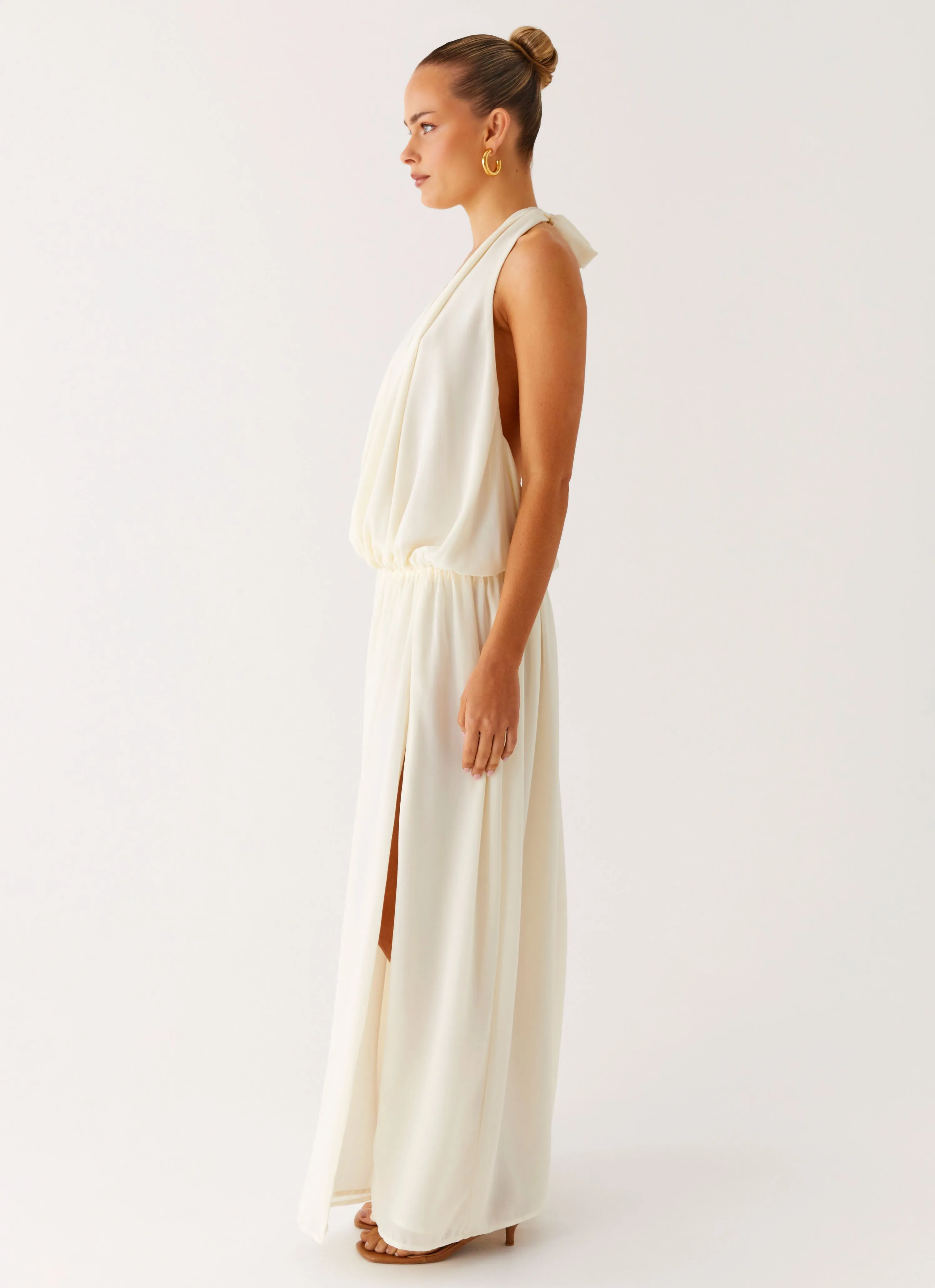 Embellished Neckline Seamless construction Narlah Halter Maxi Dress - Ivory