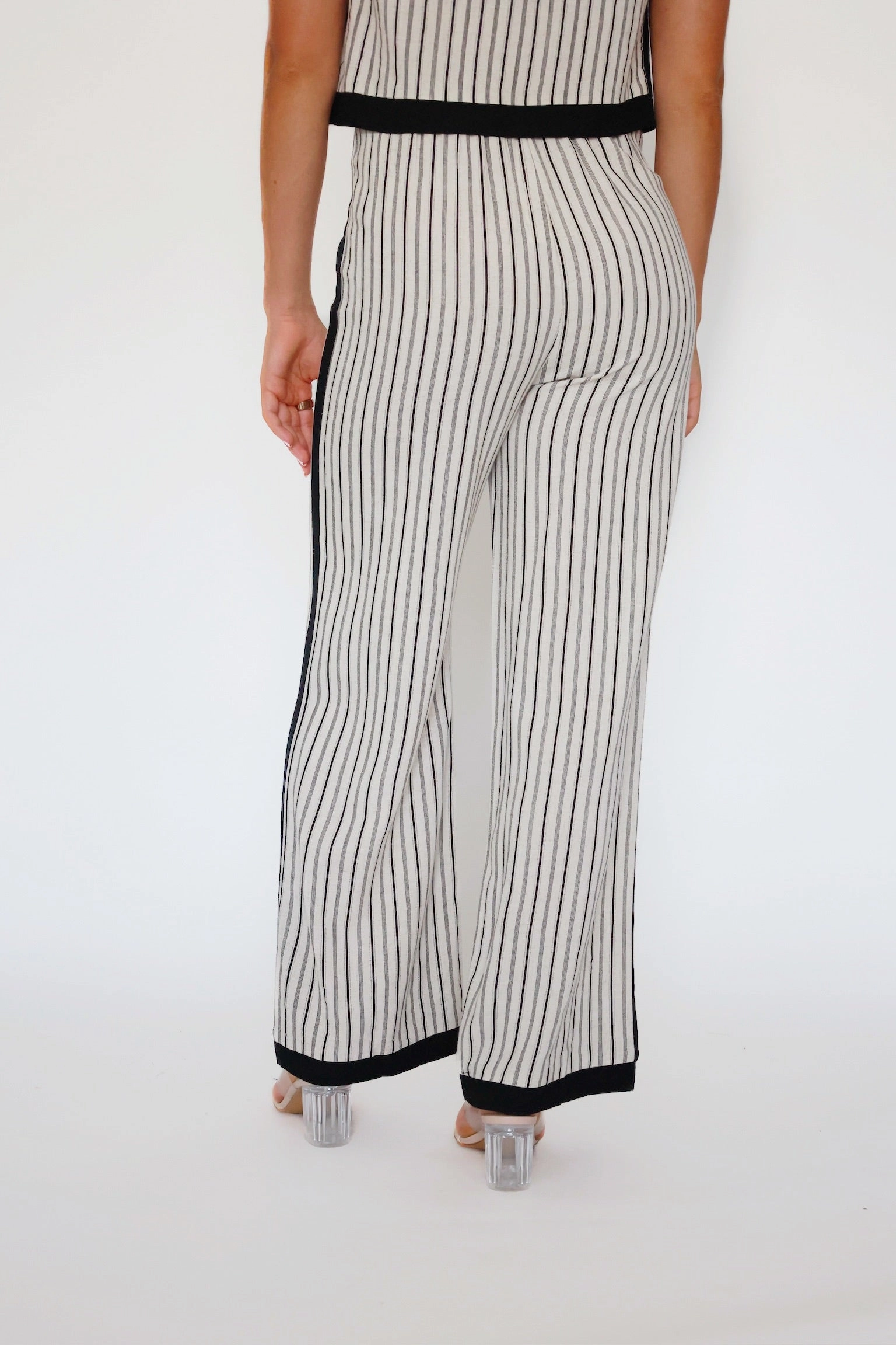 PreWashed Non Restrictive Armhole Cut Natural Blend Pants