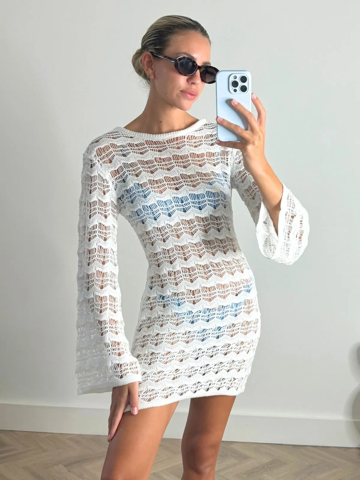 NEW FIT Ocean Long Sleeve Lace Back Mini dress / White french chic