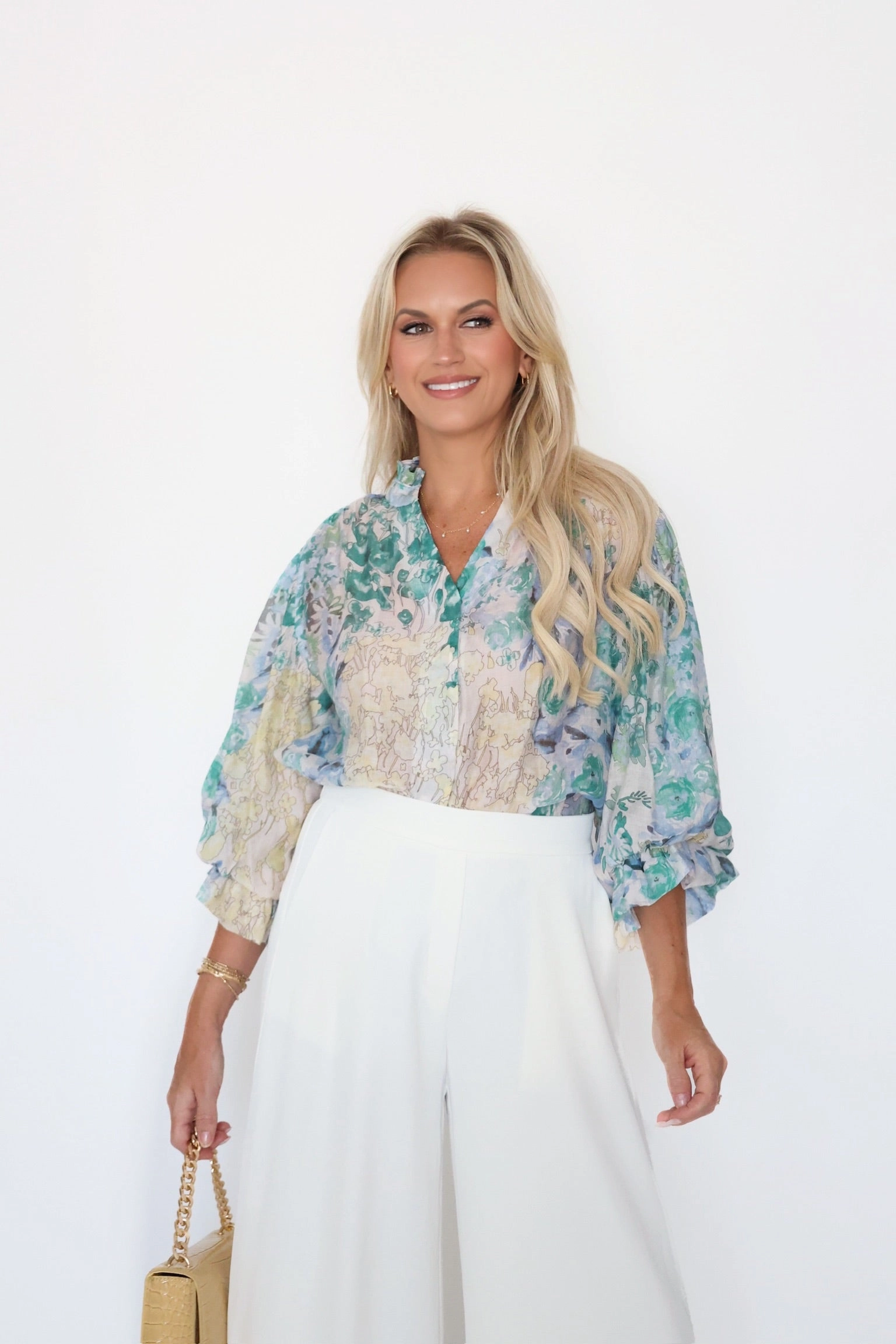 Nicely Blouse FrictionResistant Trim AntiFade Treatment