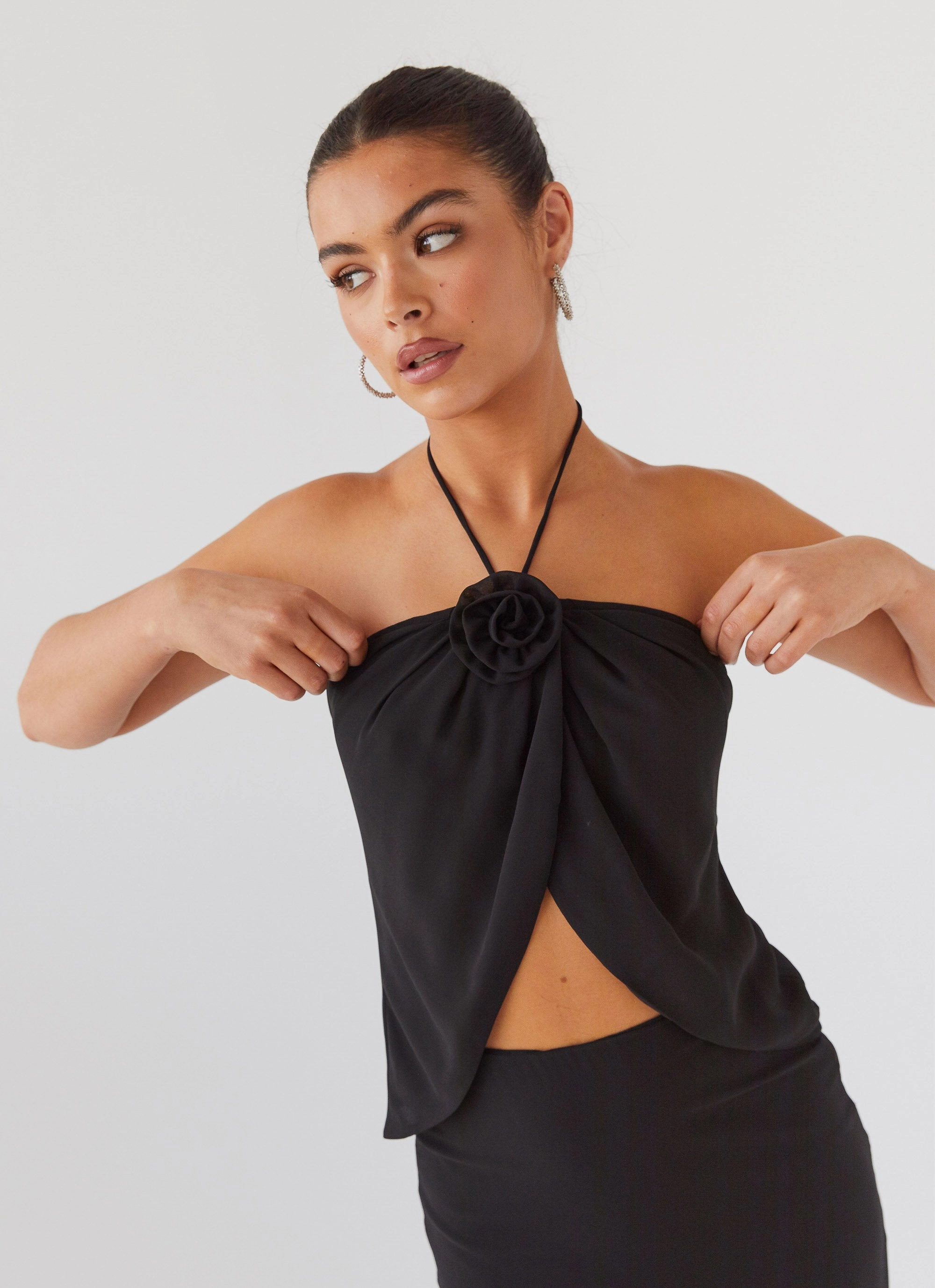 Adjustable Hem Cuff MeshPanelIntegration Nightfall Rose Tie Top - Midnight