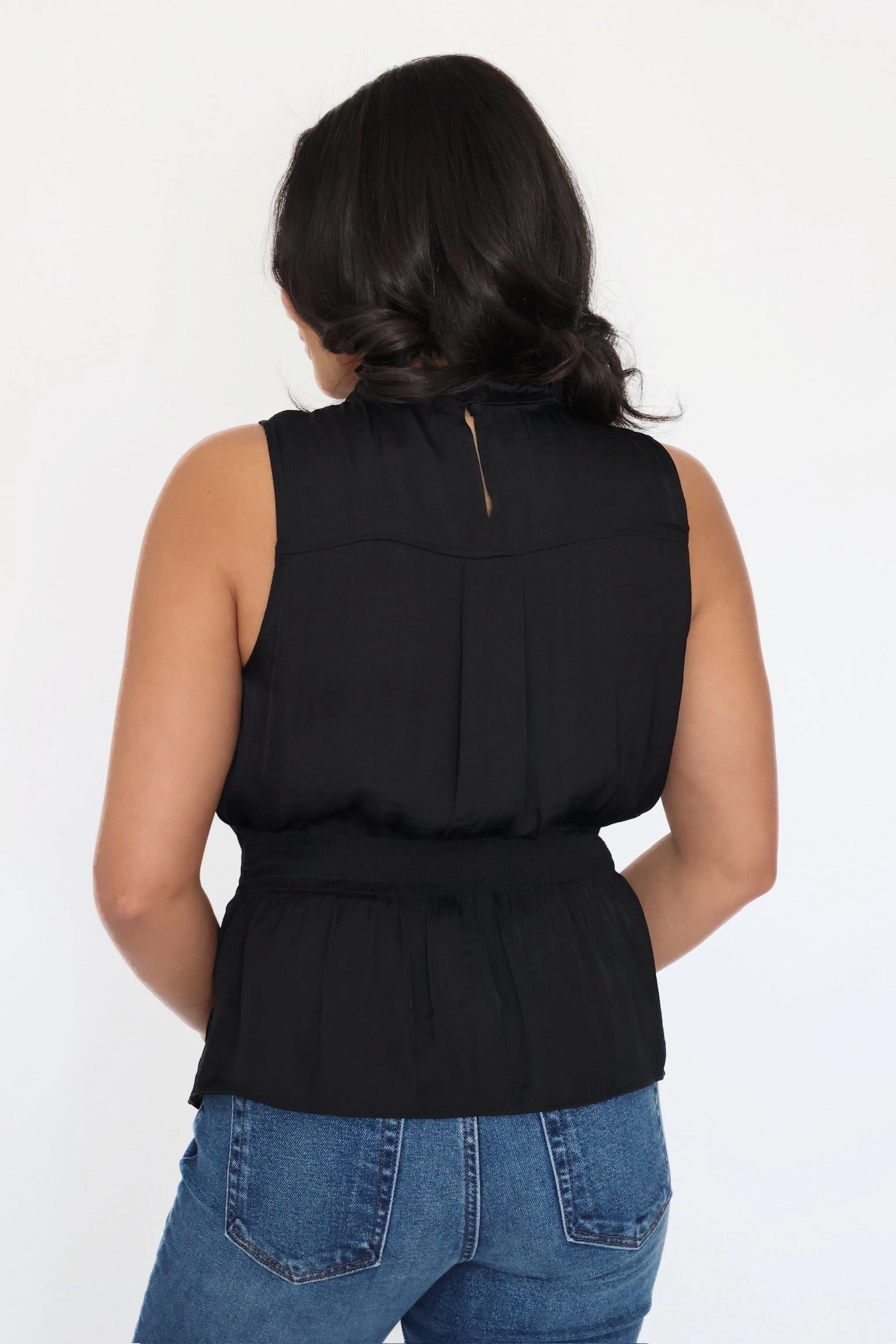 No Surrender Top Layered Collar Structure