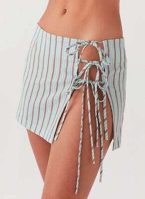 Fall Outfit Functional Pocket Summer Retreat Mini Skirt - Coastal Stripe