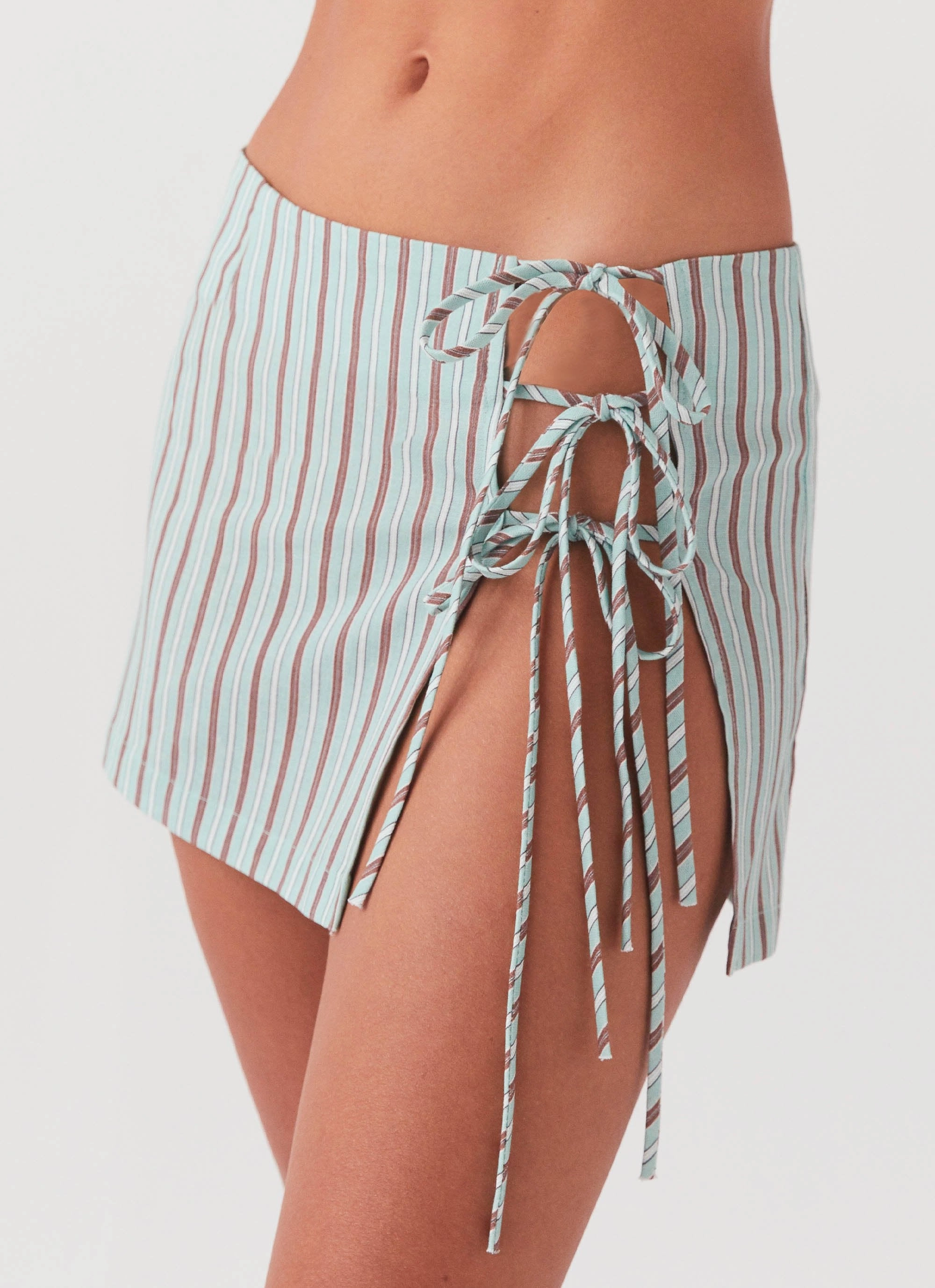 Fall Outfit Functional Pocket Summer Retreat Mini Skirt - Coastal Stripe