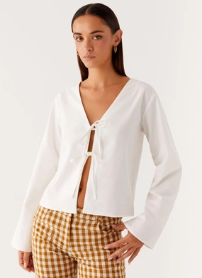 Isabelle Tie Front Top - White Bonded Seam Construction