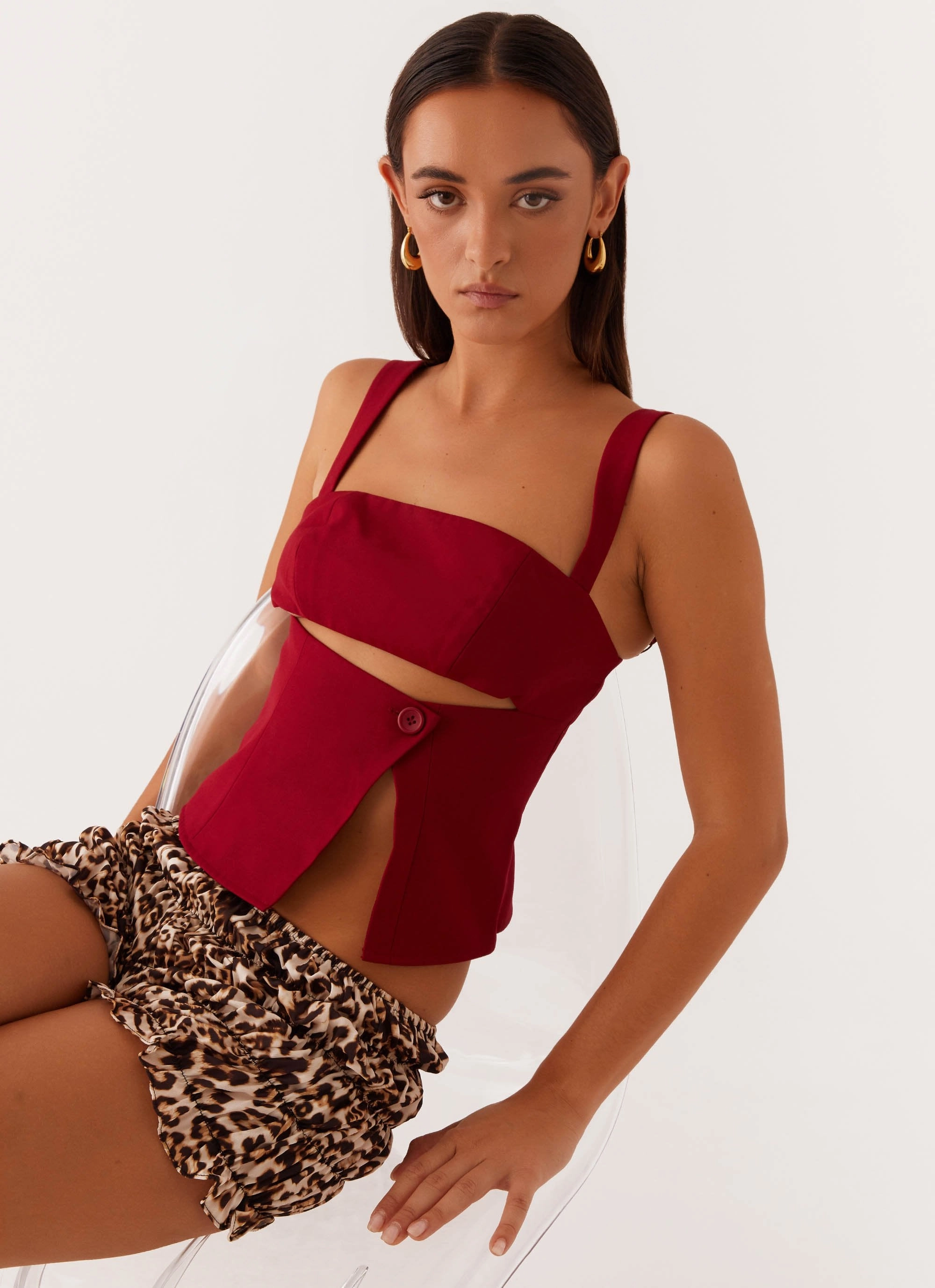 Pia Cut Out Top - Red OversizedSilhouette SlipResistant