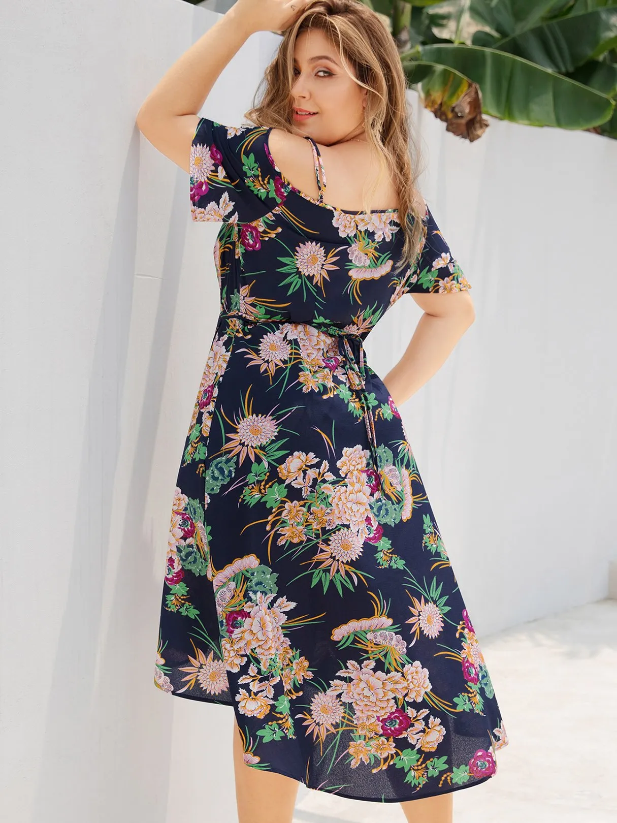 OEM ODM Cold Shoulder Deep V Neck Floral Print Crossed Front Spaghetti Strap Self-Tie Wrap Short Sleeve Plus Size Dress