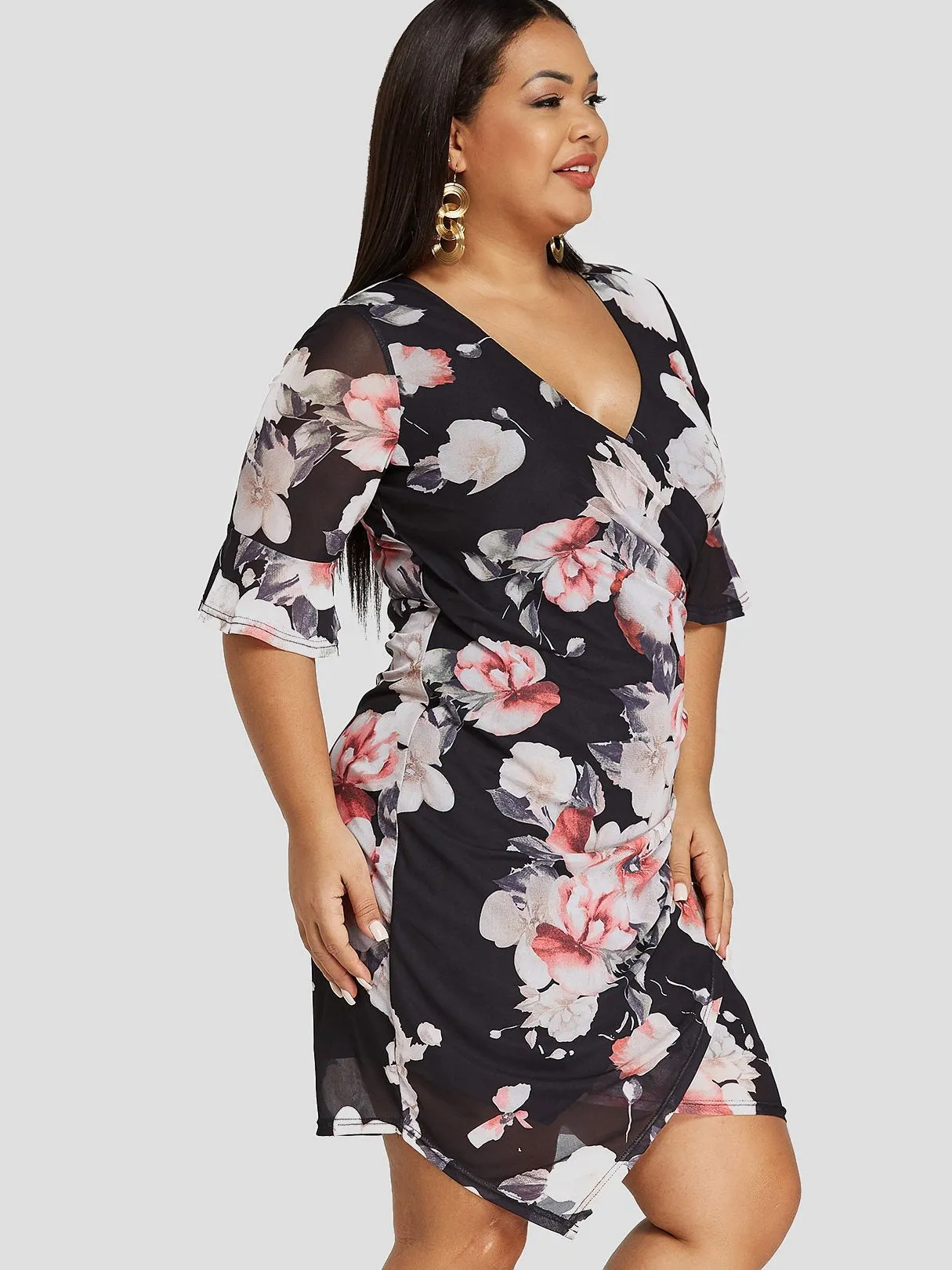 OEM ODM Crossed Collar Deep V Neck Floral Print Crossed Front Half Sleeve Asymmetrical Hem Black Plus Size Dress