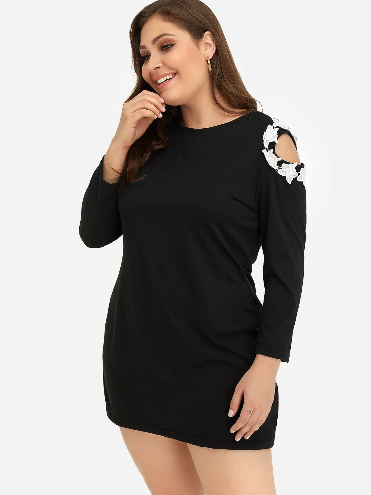OEM ODM Round Neck Cold Shoulder Plain Cut Out Long Sleeve Black Plus Size Dress
