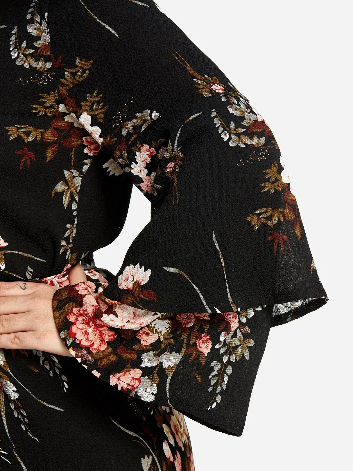 OEM ODM Round Neck Floral Print Tiered Self-Tie Long Sleeve Flounced Hem Black Plus Size Dress