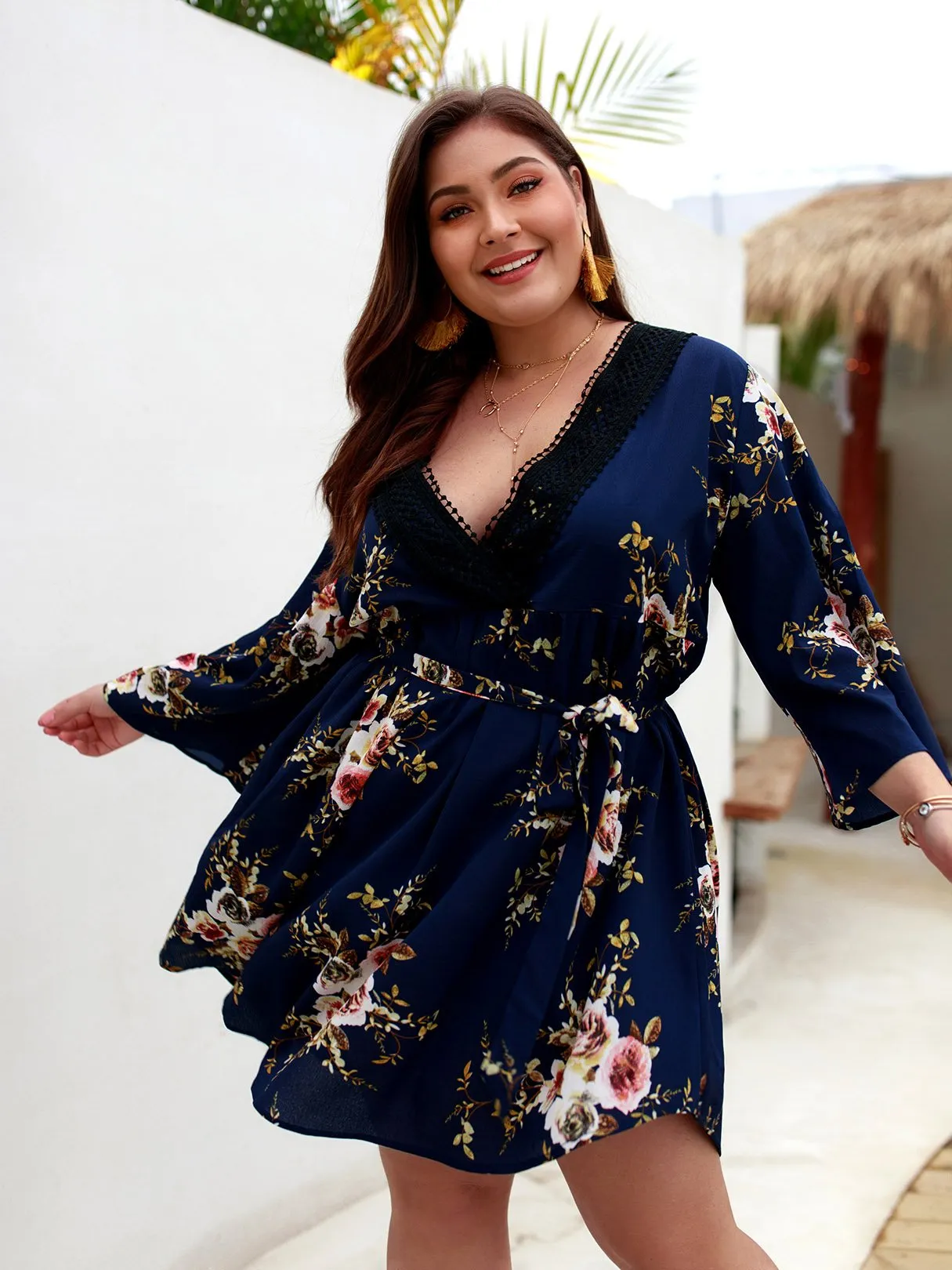 OEM ODM V-Neck Floral Print Lace Self-Tie Wrap Long Sleeve Curved Hem Plus Size Dress