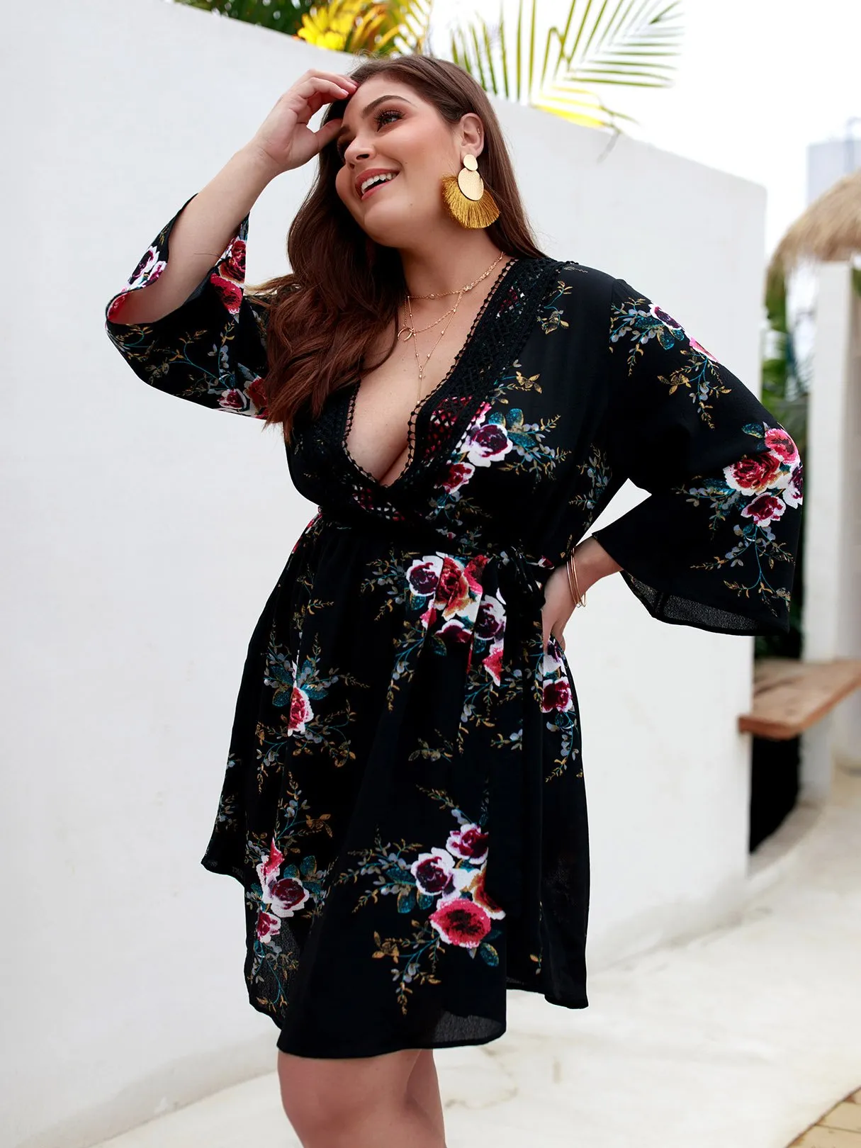 OEM ODM V-Neck Floral Print Lace Self-Tie Wrap Long Sleeve Curved Hem Plus Size Dress