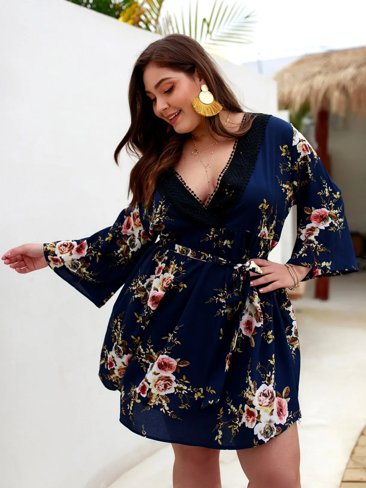 OEM ODM V-Neck Floral Print Lace Self-Tie Wrap Long Sleeve Curved Hem Plus Size Dress