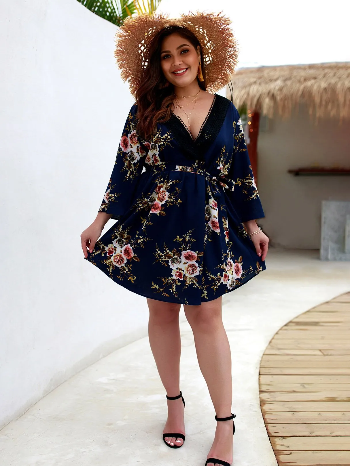 OEM ODM V-Neck Floral Print Lace Self-Tie Wrap Long Sleeve Curved Hem Plus Size Dress