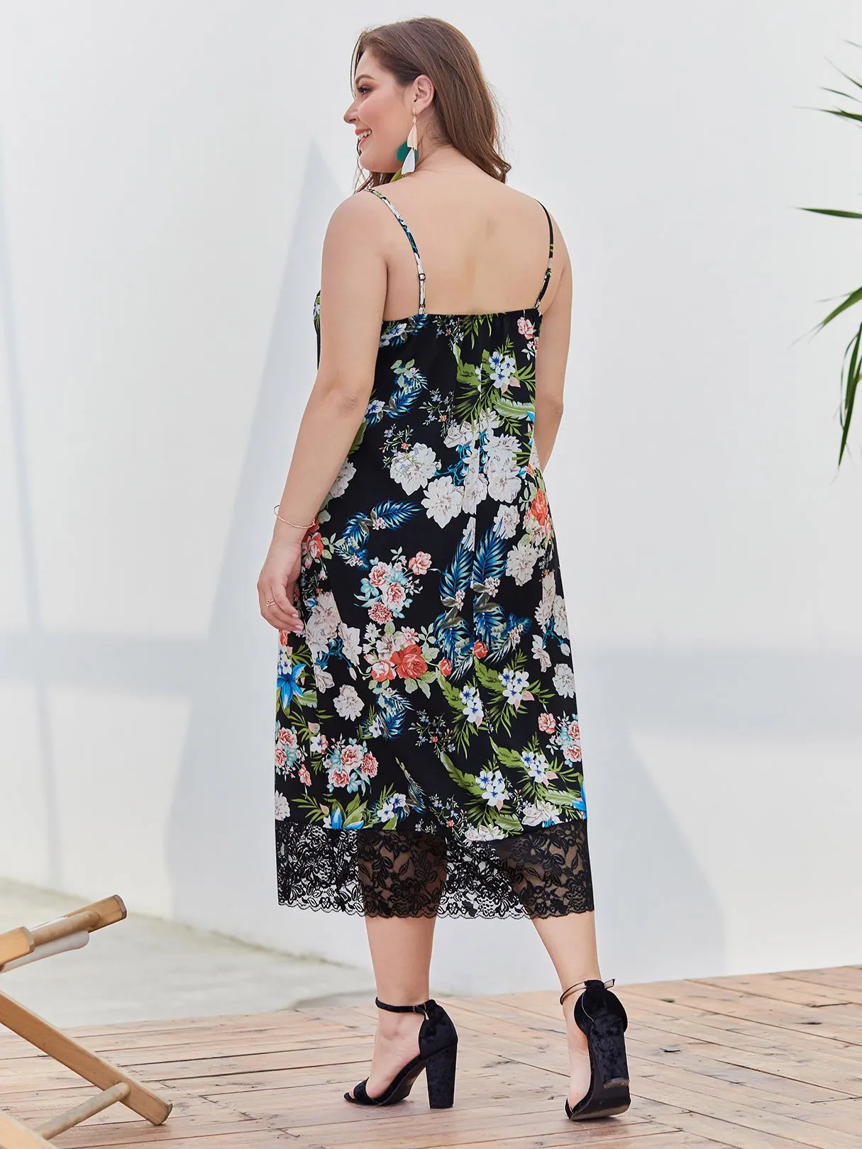 OEM ODM V-Neck Floral Print Lace Sleeveless Black Plus Size Dress
