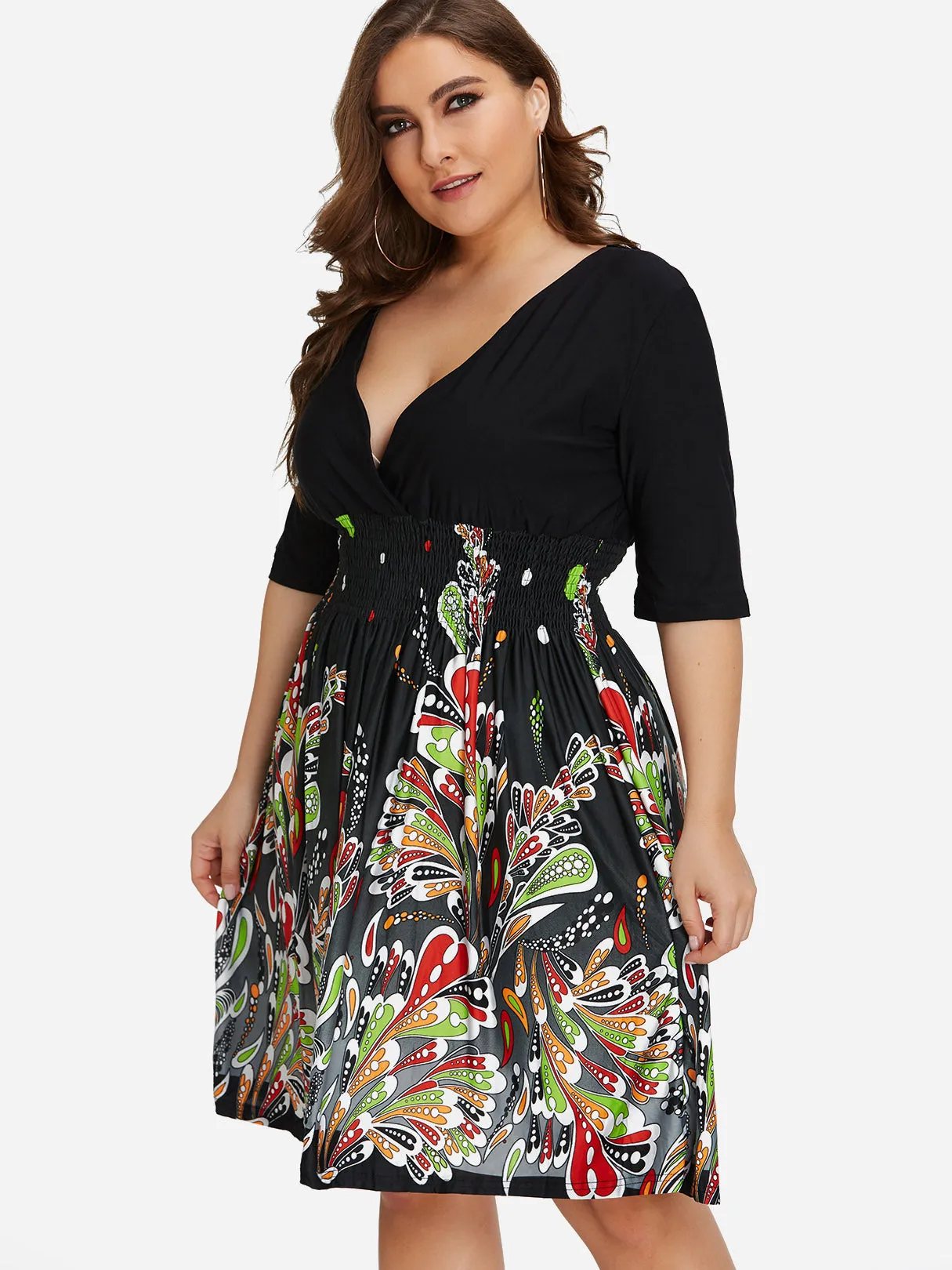 OEM ODM V-Neck Floral Print Pleated Half Sleeve Black Plus Size Dress