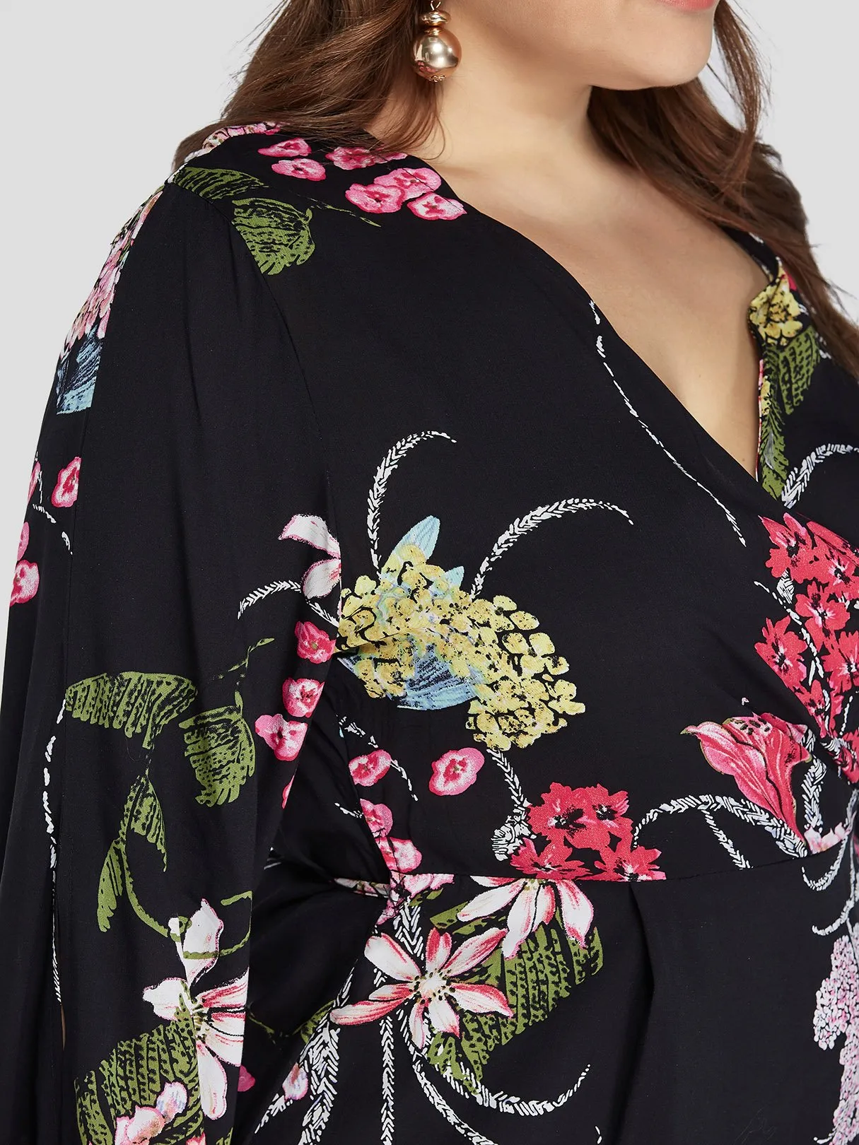 OEM ODM V-Neck Floral Print Slit Self-Tie Wrap Long Sleeve Plus Size Dress