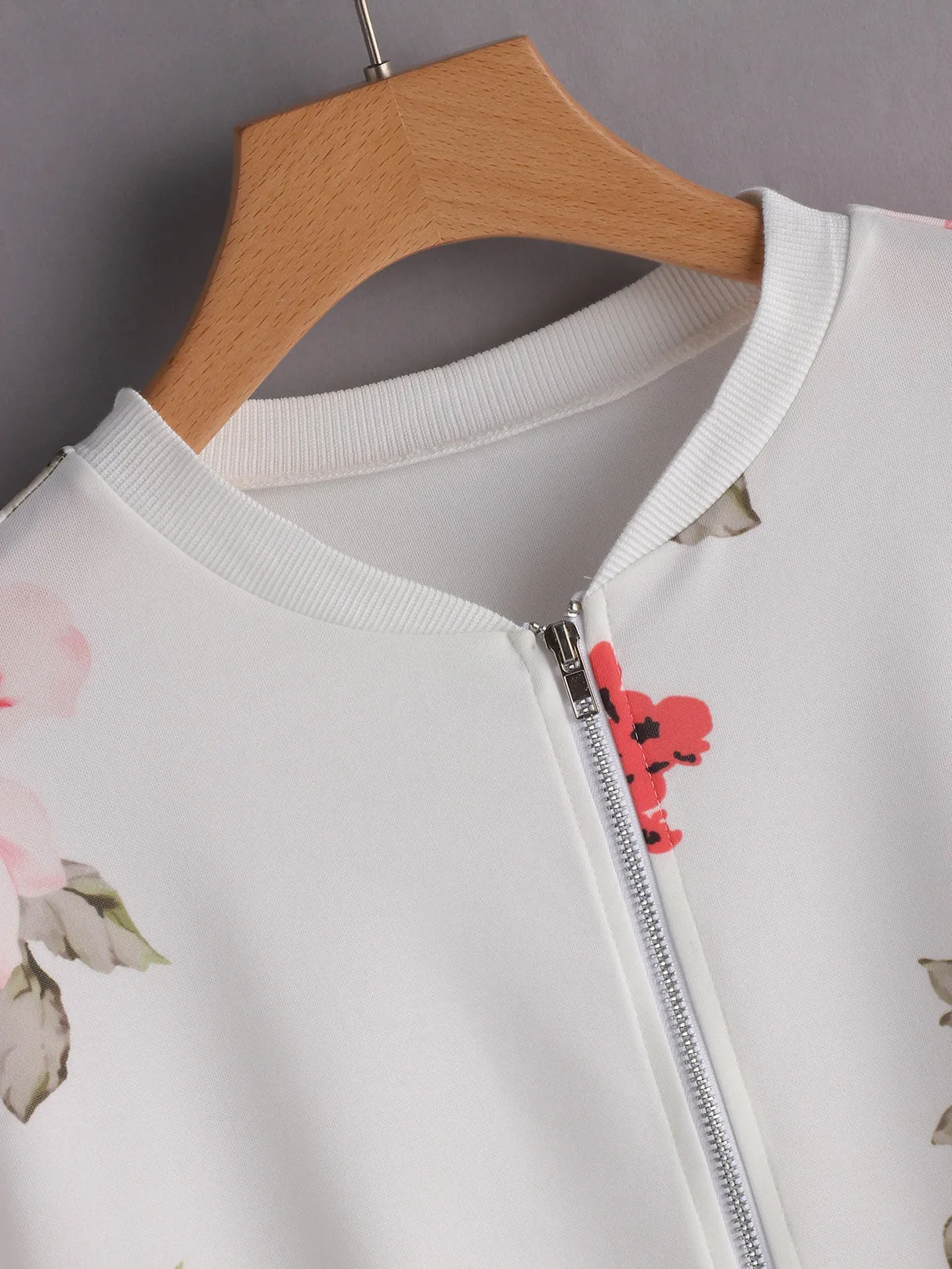 OEM ODM V-Neck Floral Print Zip Back Long Sleeve Plus Size Coats & Jackets