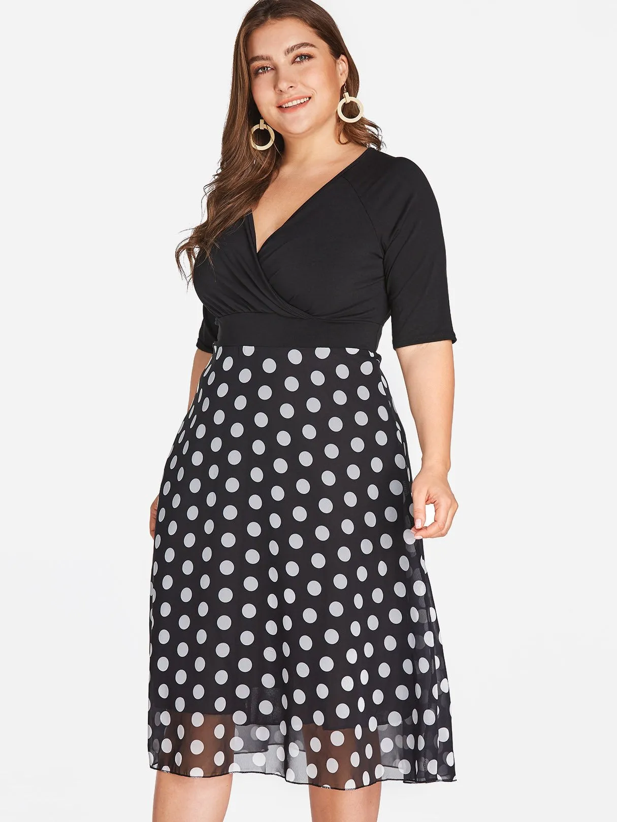 OEM ODM V-Neck Polka Dot Wrap Half Sleeve Black Plus Size Dress