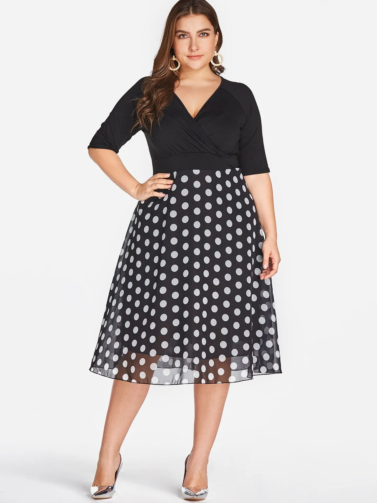 OEM ODM V-Neck Polka Dot Wrap Half Sleeve Black Plus Size Dress