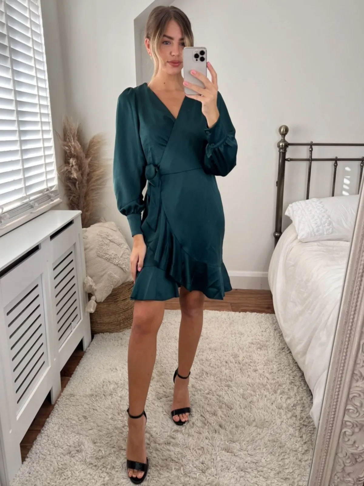 Easy Comfort Look Classic Edge Bobbi Wrap Satin Mini Dress / Forest Green