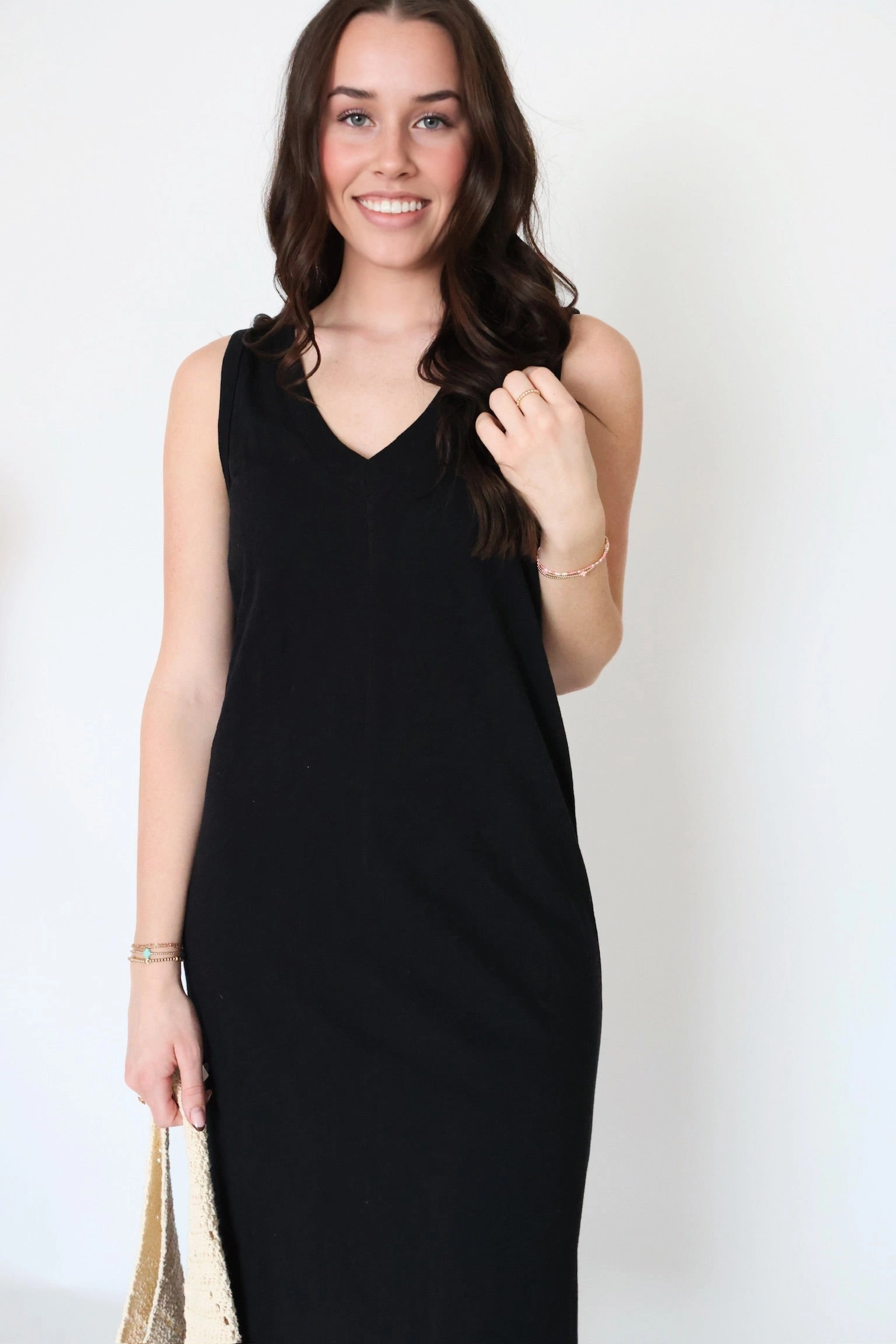 Palisades Midi Dress - Black Low Profile Collar