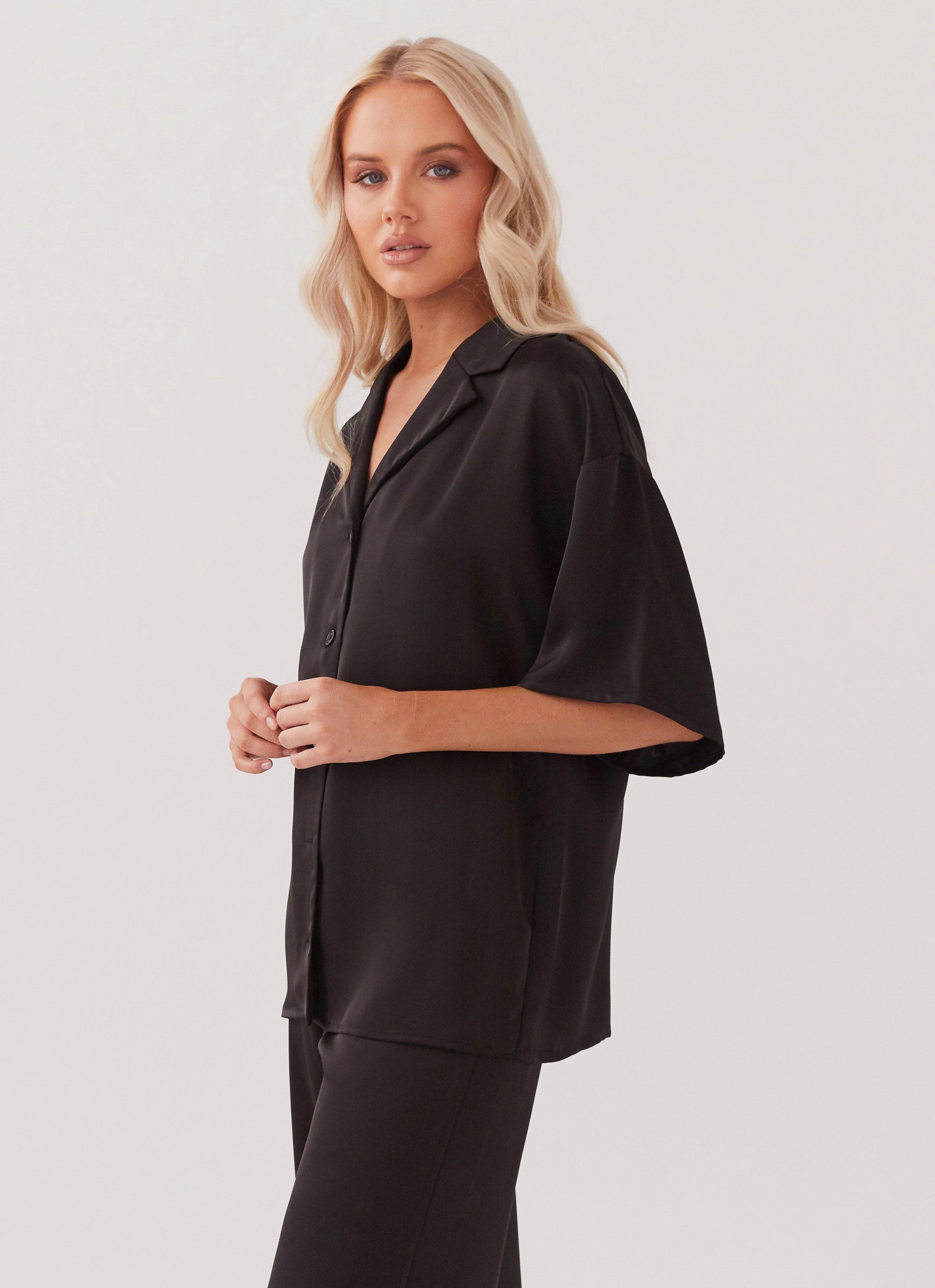 Palm Cove Satin Shirt - Black Extended Coverage Pocket Details