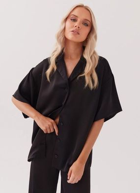 Versatile Layering Weight Palm Cove Satin Shirt - Black