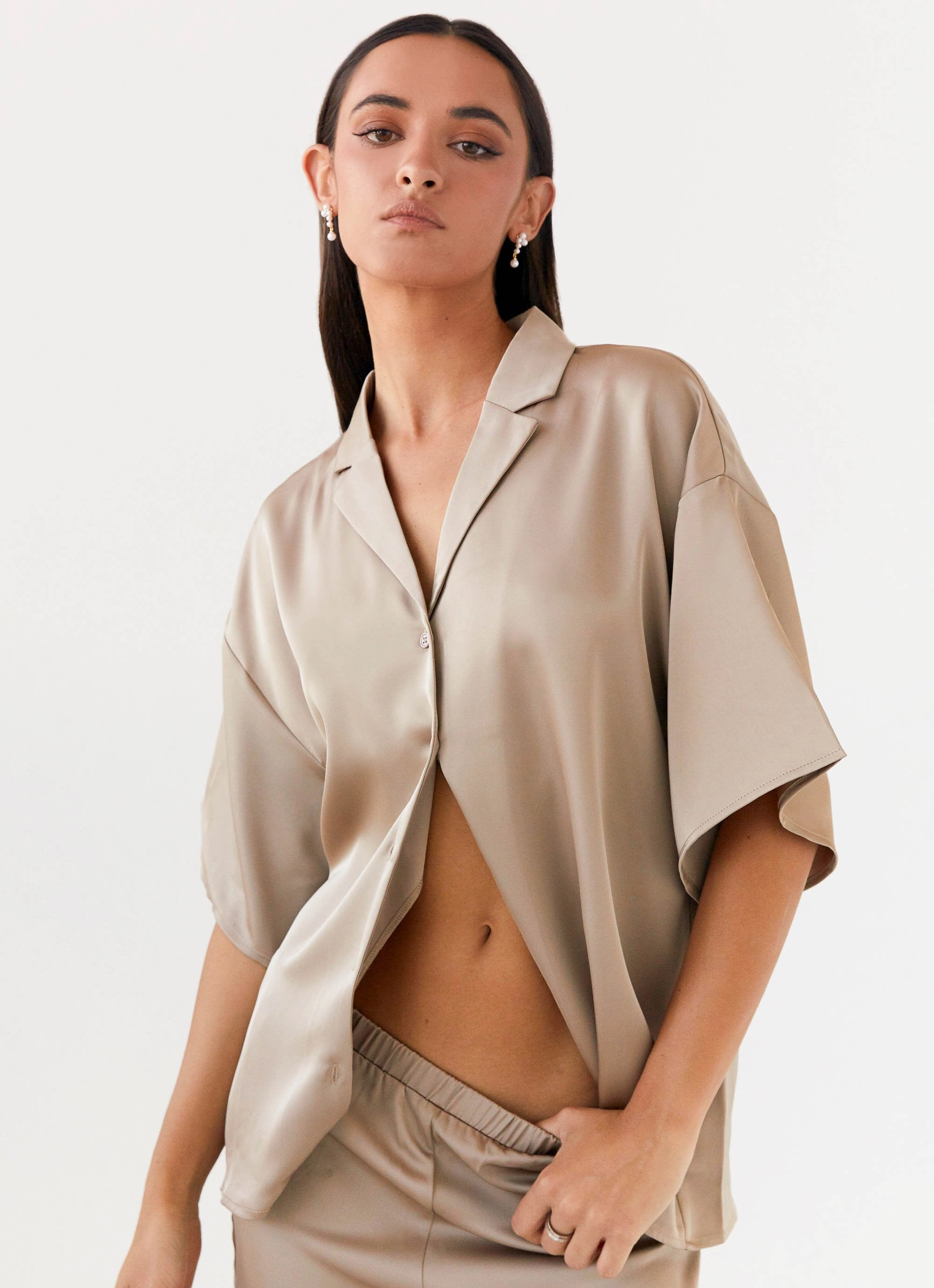 Mid Season Wear Breathable City Style Palm Cove Satin Shirt - Mushroom