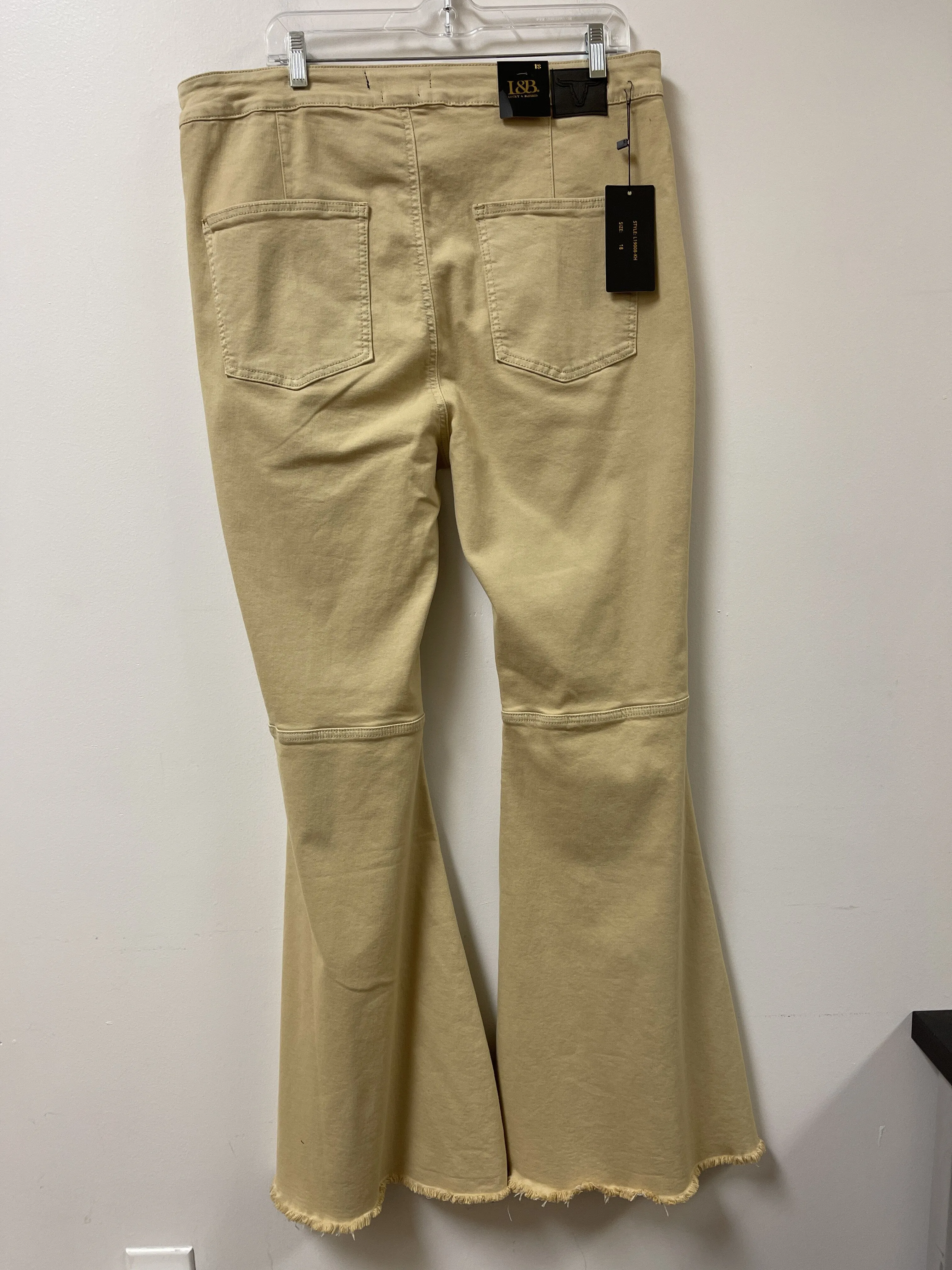 Pants Wide Leg By Clothes Mentor  Size: 18
