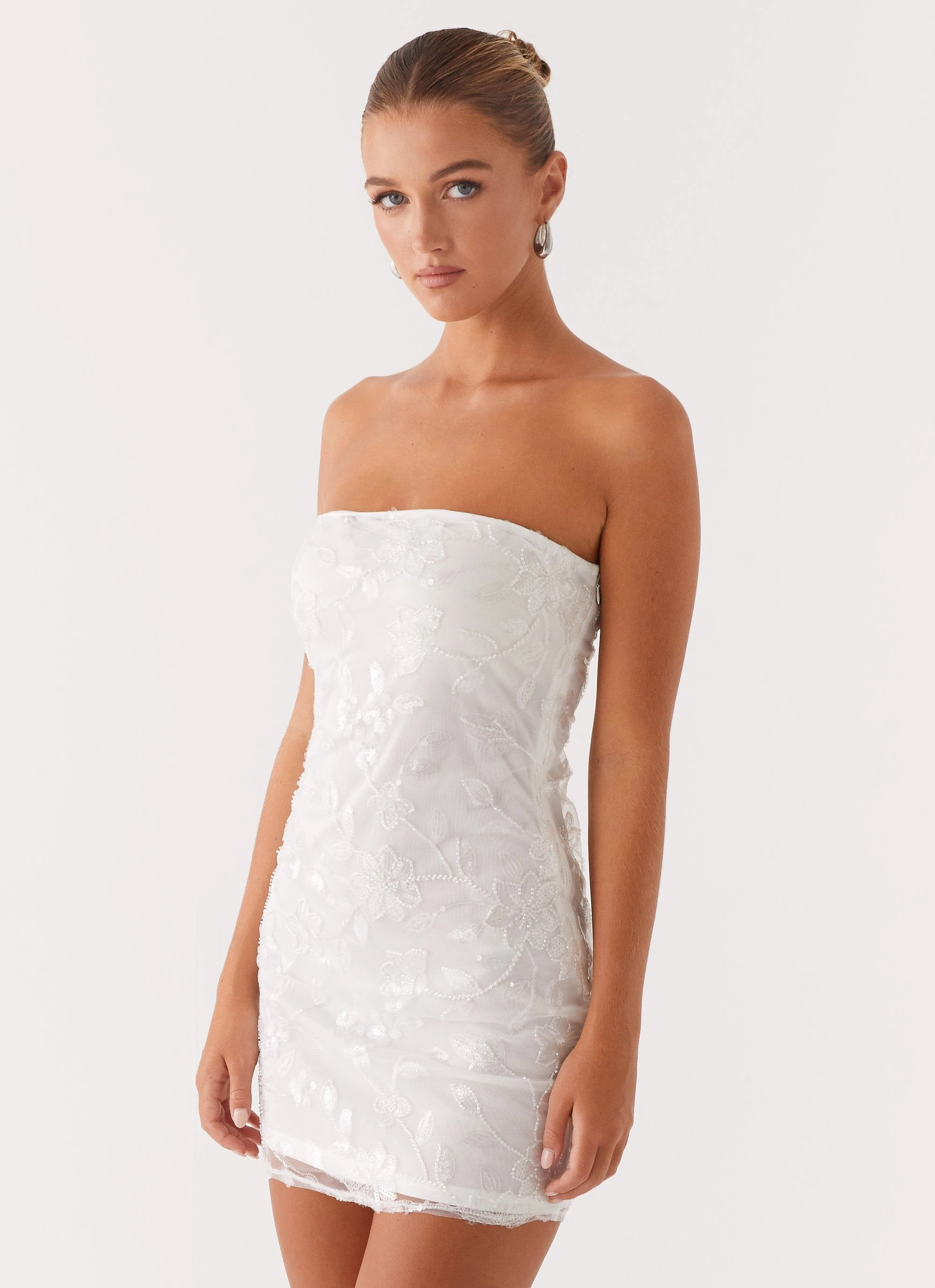 Sleek and Flattering Full Coverage Moorey Beaded Mini Dress - White Silver