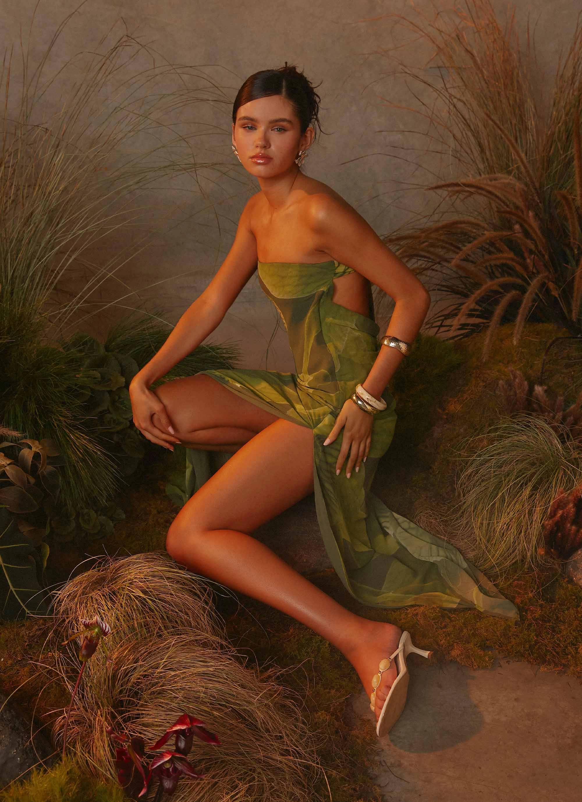 Nettle Maxi Dress - Tropic Floral Chill Detail