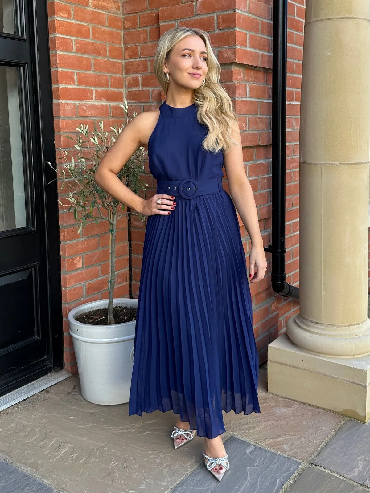 Gentle Flow Petite Luisa Belted Pleated Maxi Dress / Navy