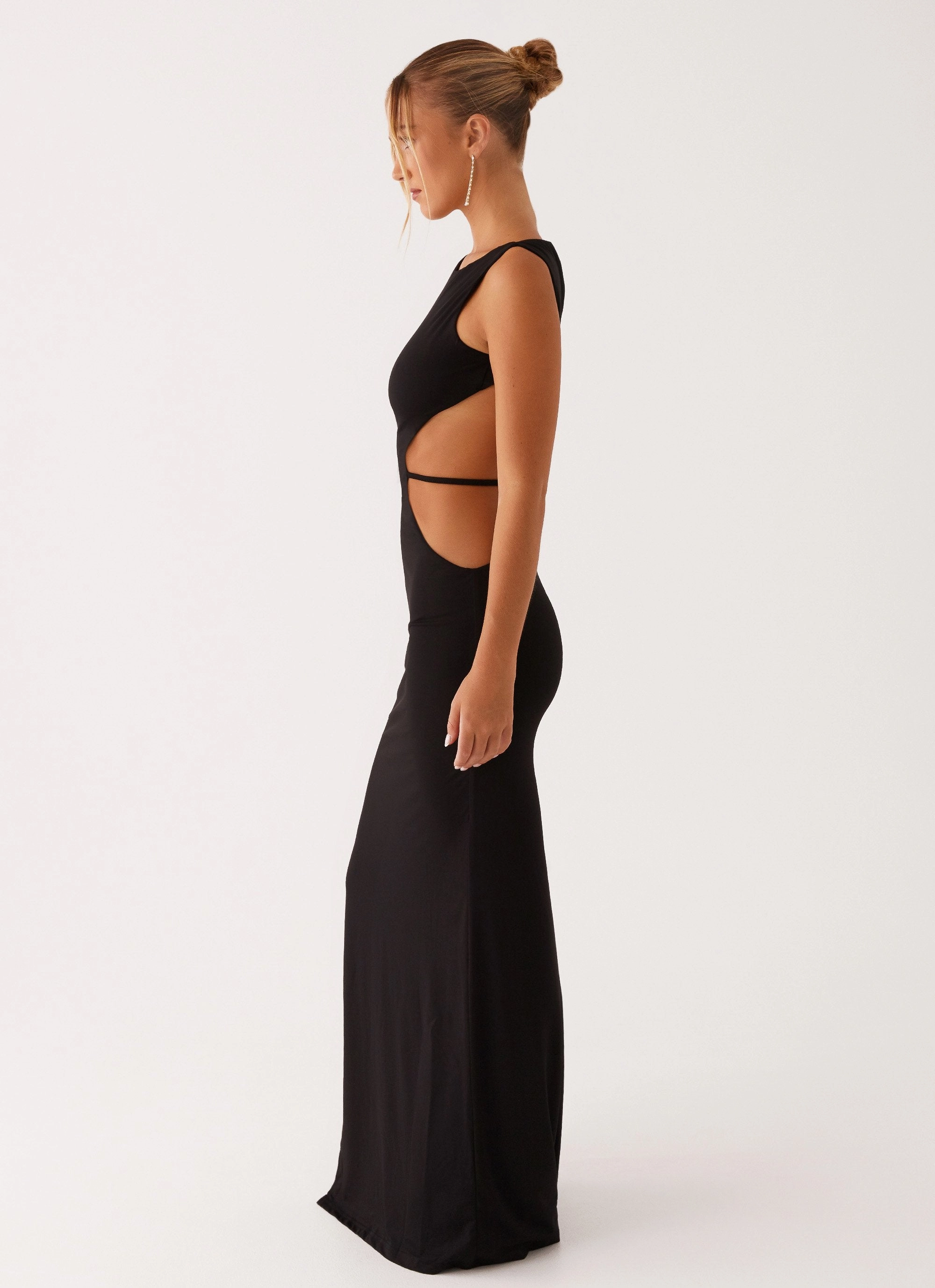 Chic Balance Cozy Base Sutton Maxi Dress - Black