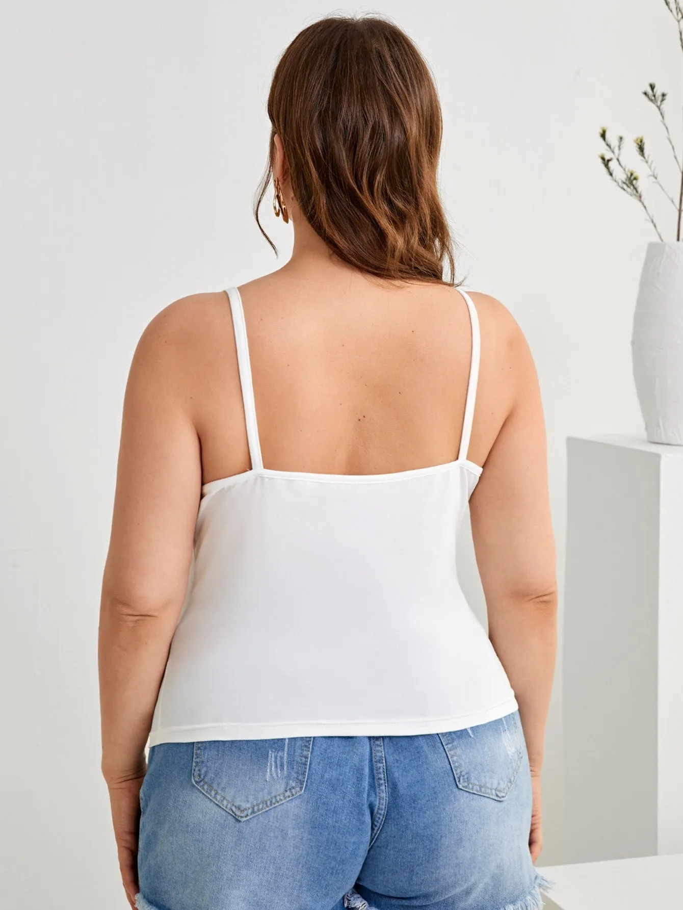 Plain Criss Cross Spaghetti Strap Regular Plus Size Tank Top & Cami