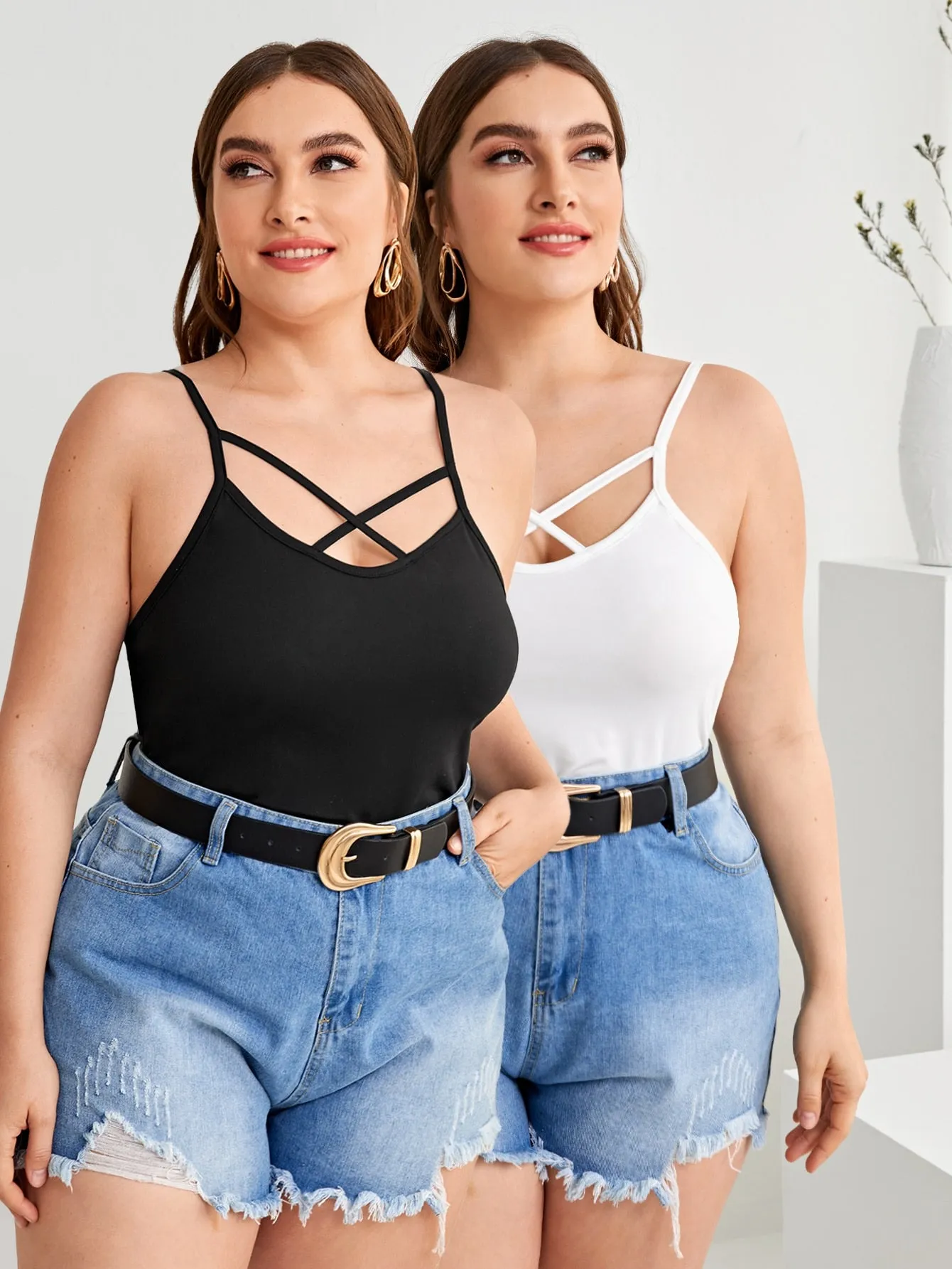 Plain Criss Cross Spaghetti Strap Regular Plus Size Tank Top & Cami