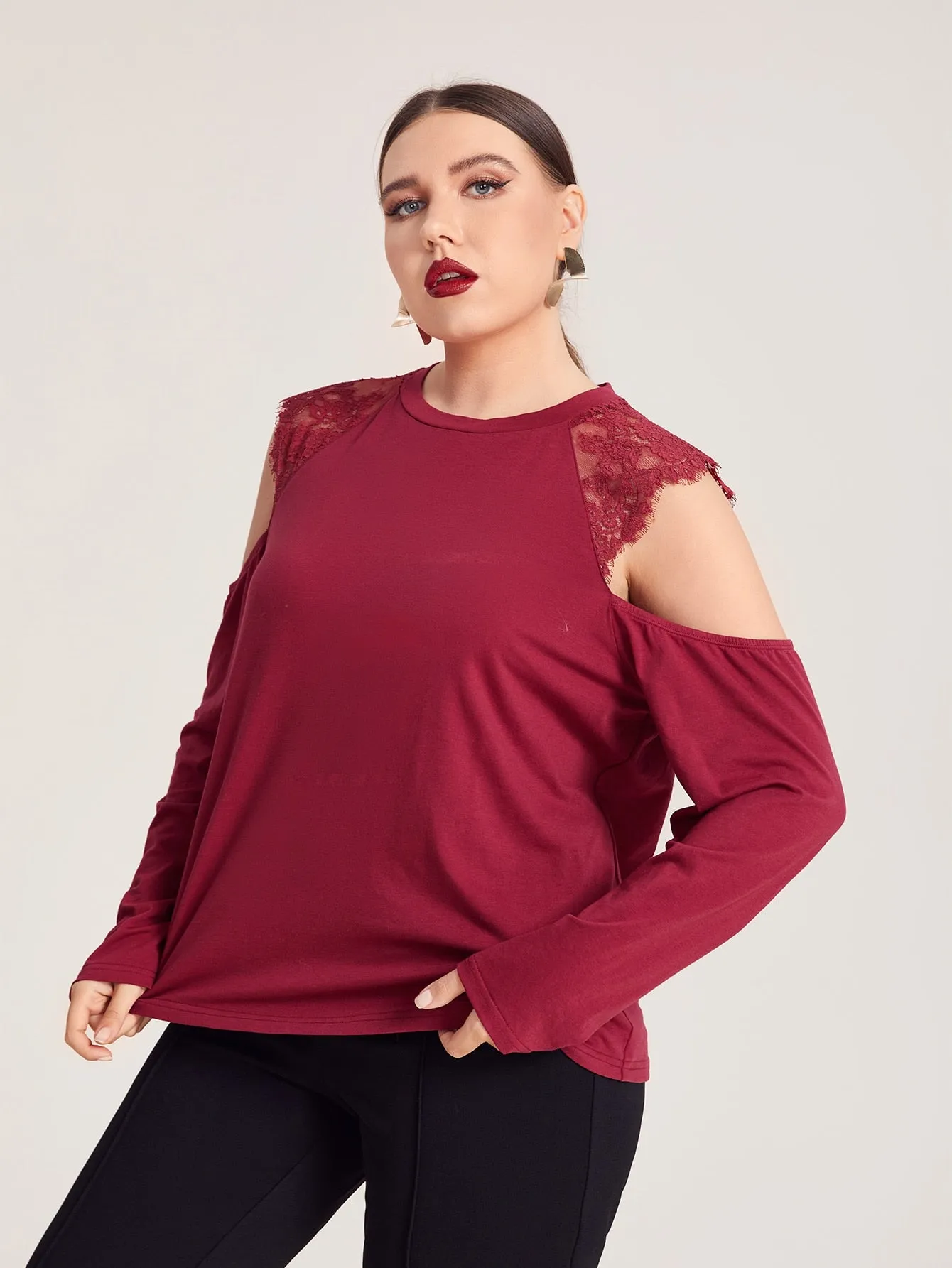 Plain Cut Out Long Sleeve Round Neck Regular Plus Size T-Shirt